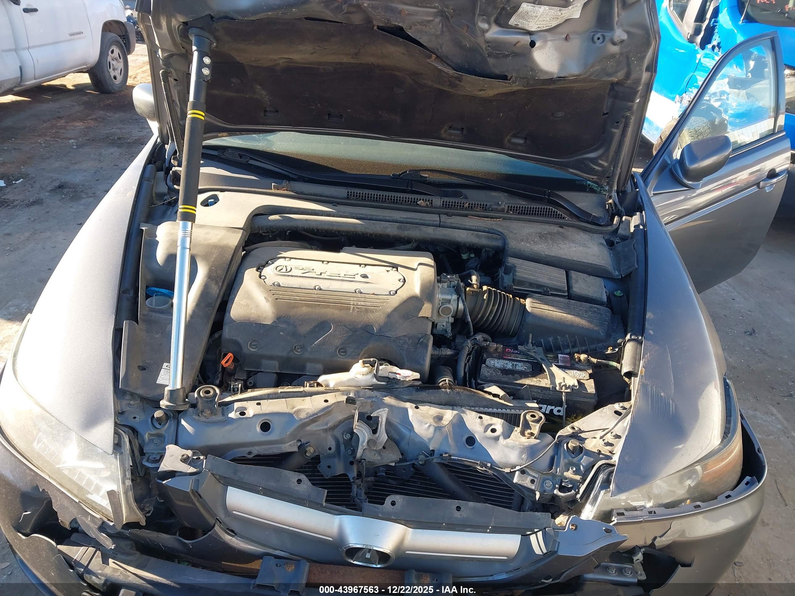 ACURA TL image 10