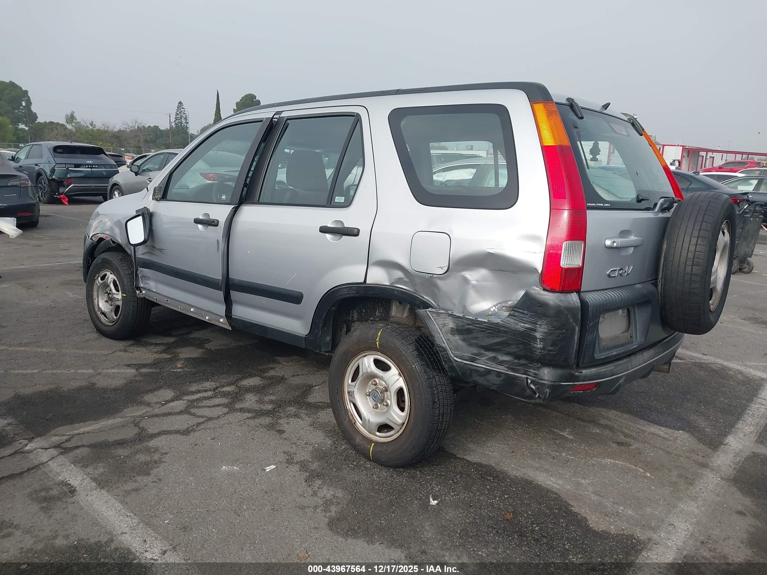 HONDA CR-V image 3