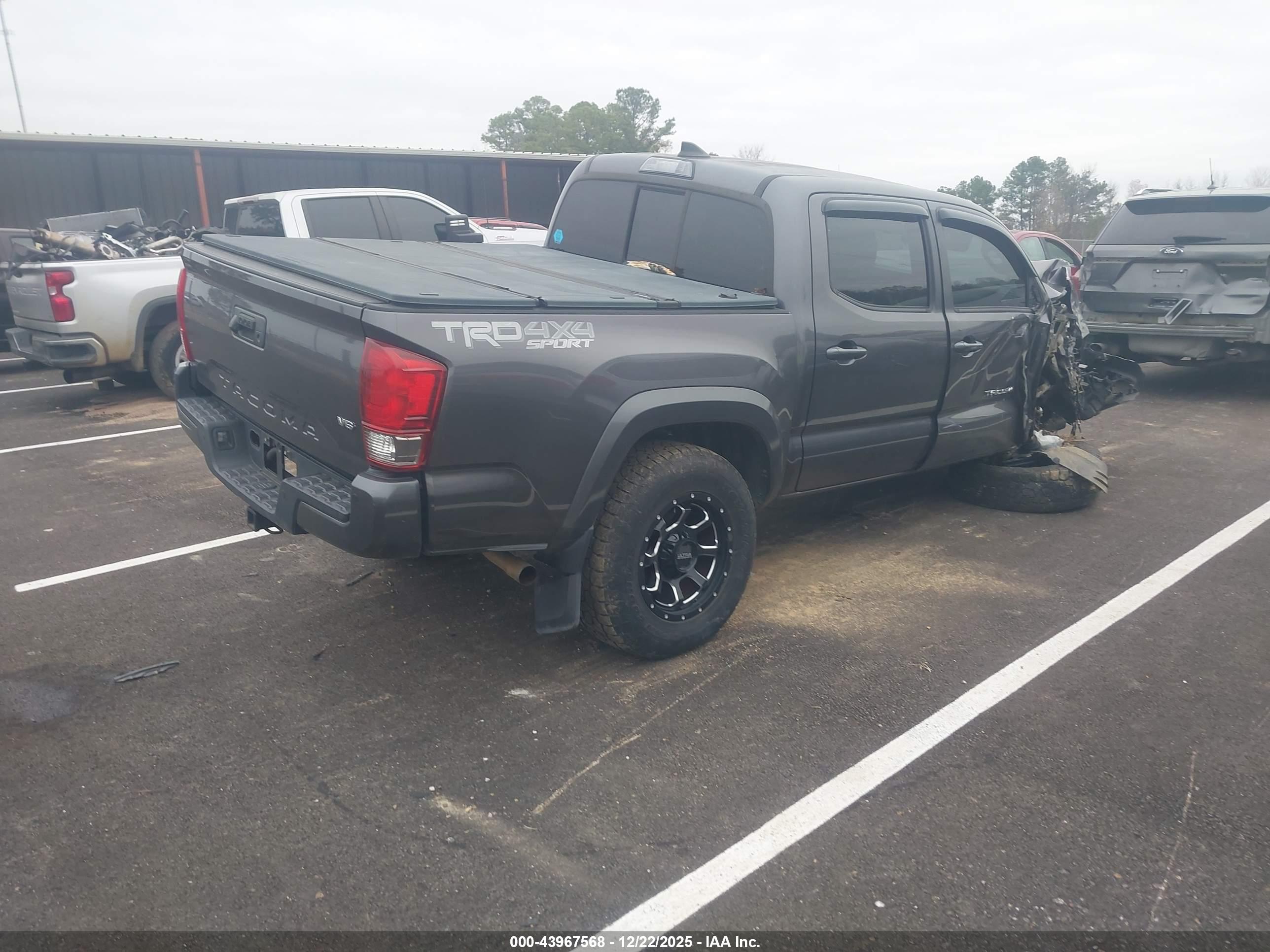 TOYOTA TACOMA image 4