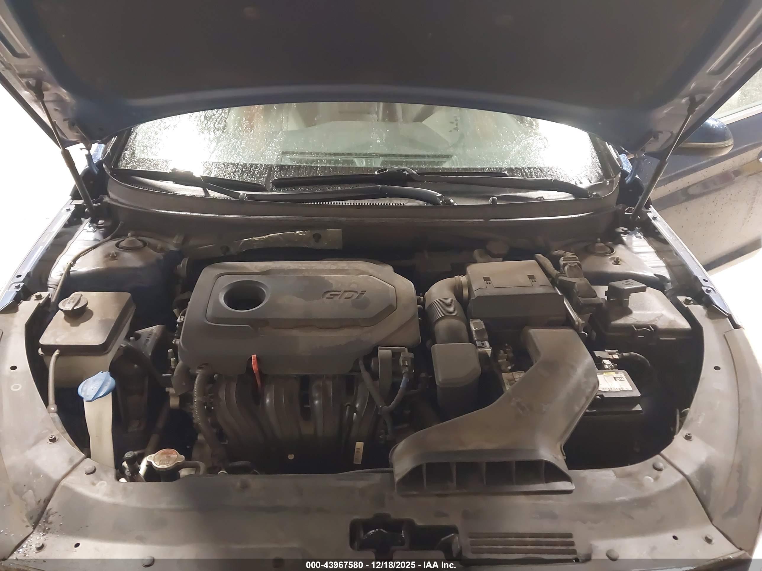 HYUNDAI SONATA image 10