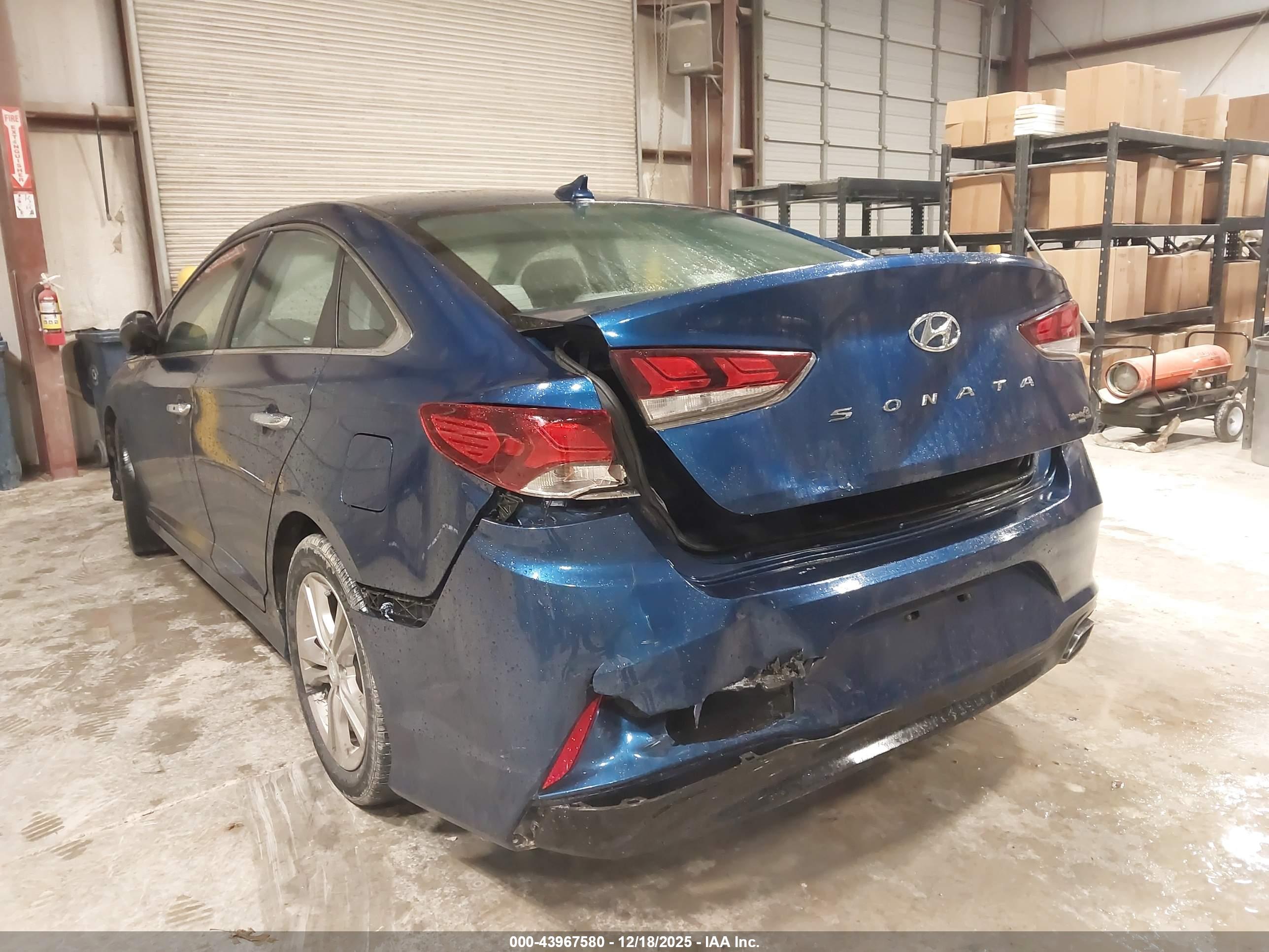 HYUNDAI SONATA image 6