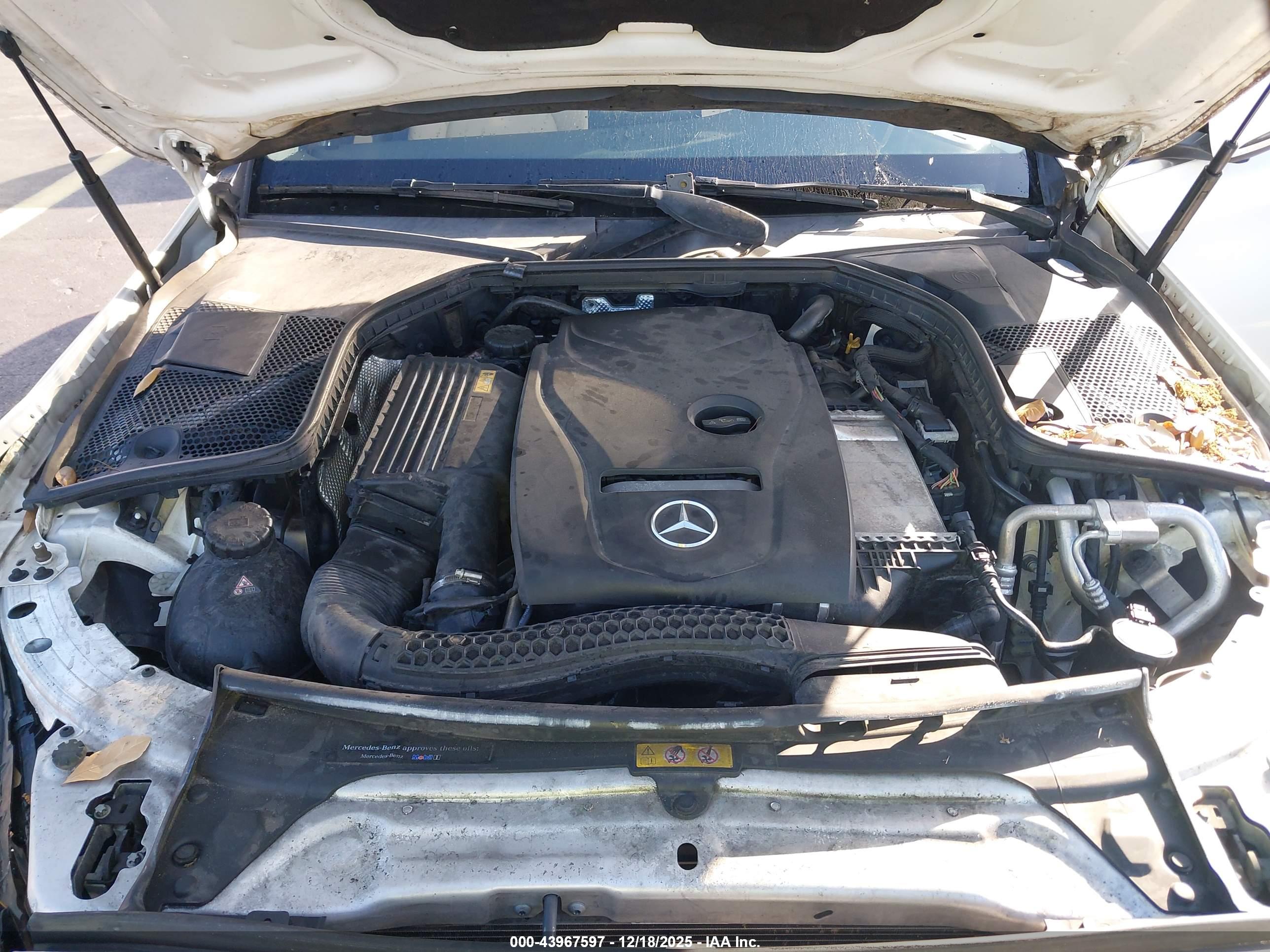 MERCEDES-BENZ C image 10