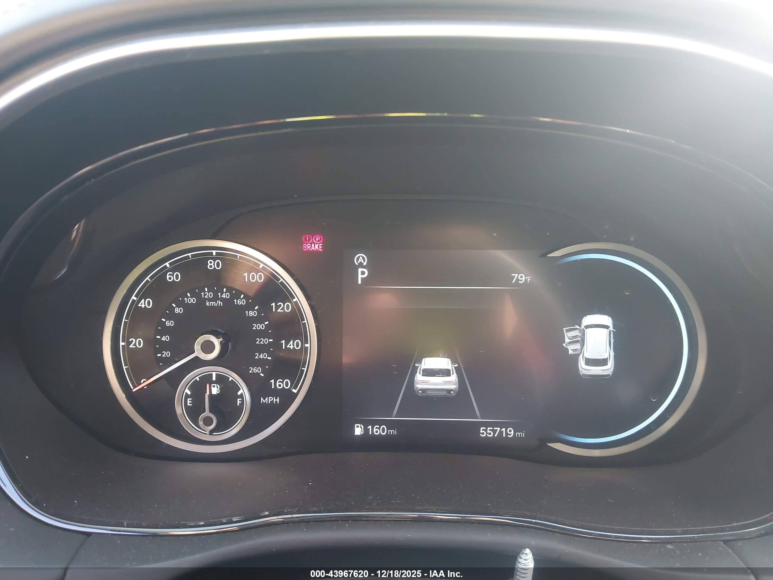 GENESIS GV70 image 7