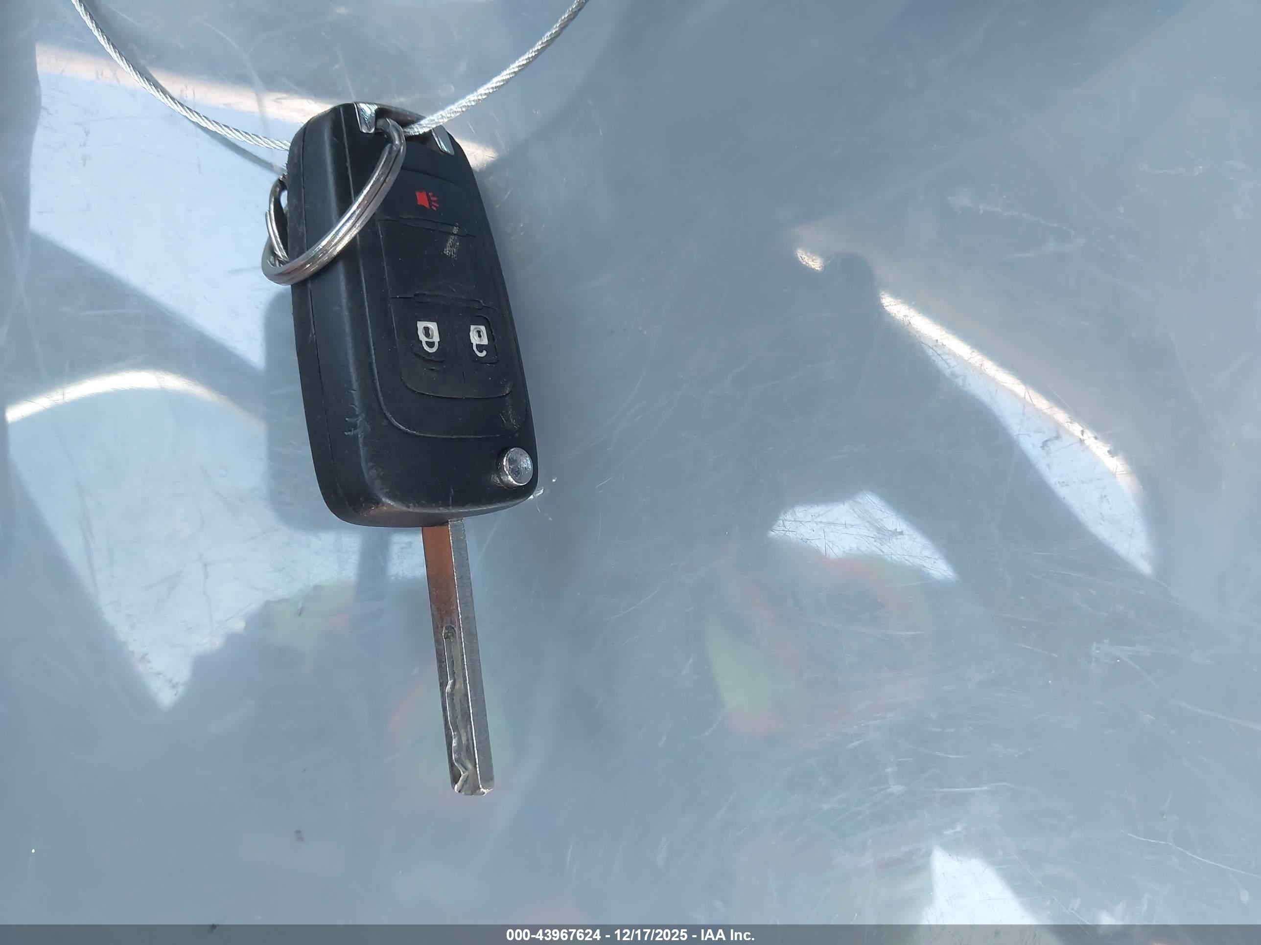 CHEVROLET EQUINOX image 11
