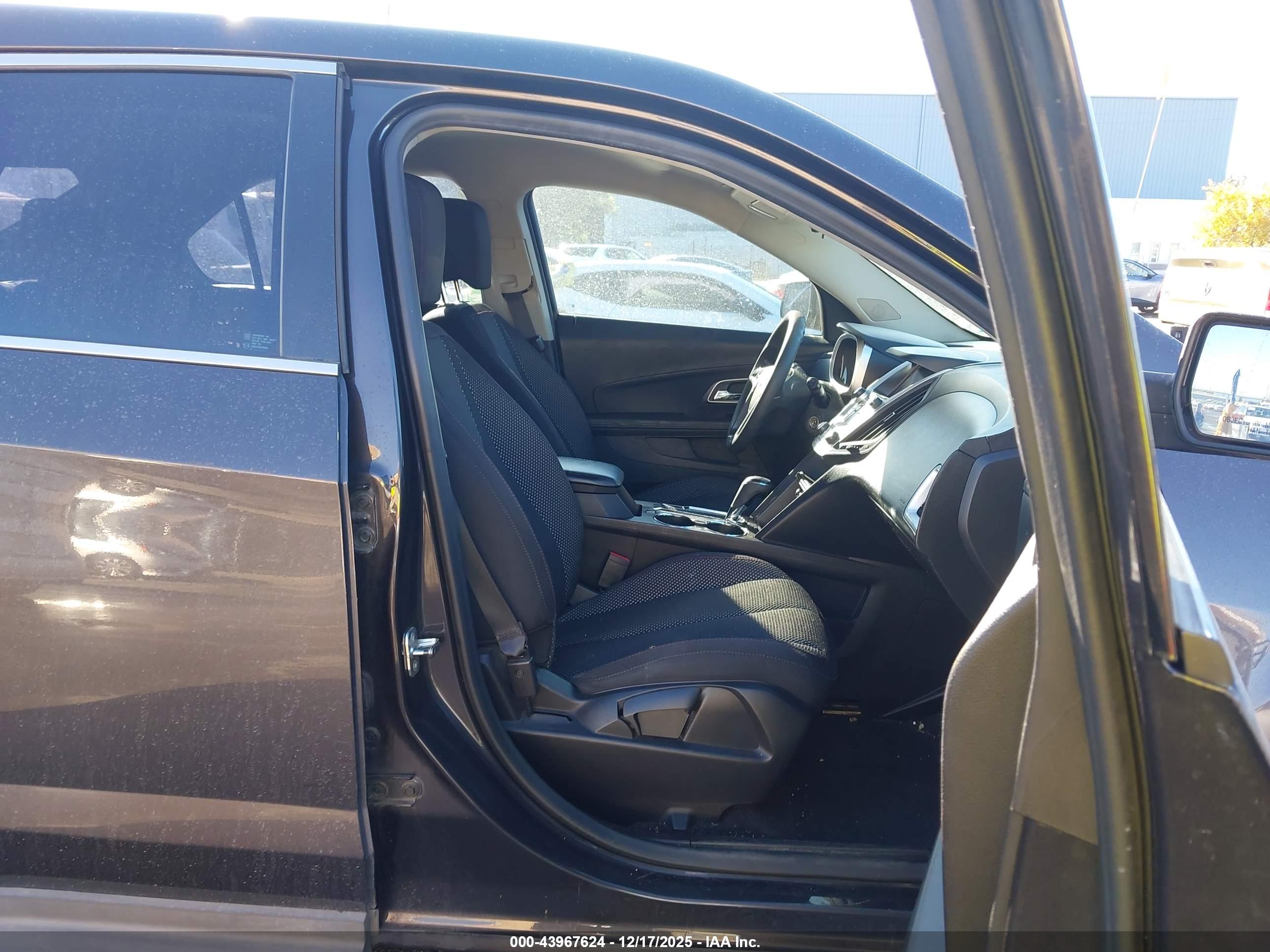 CHEVROLET EQUINOX image 5