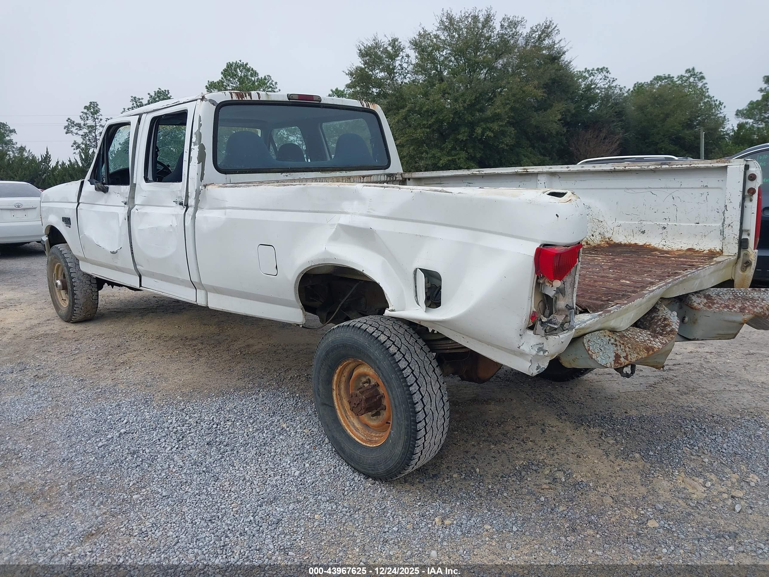 FORD F350 image 3