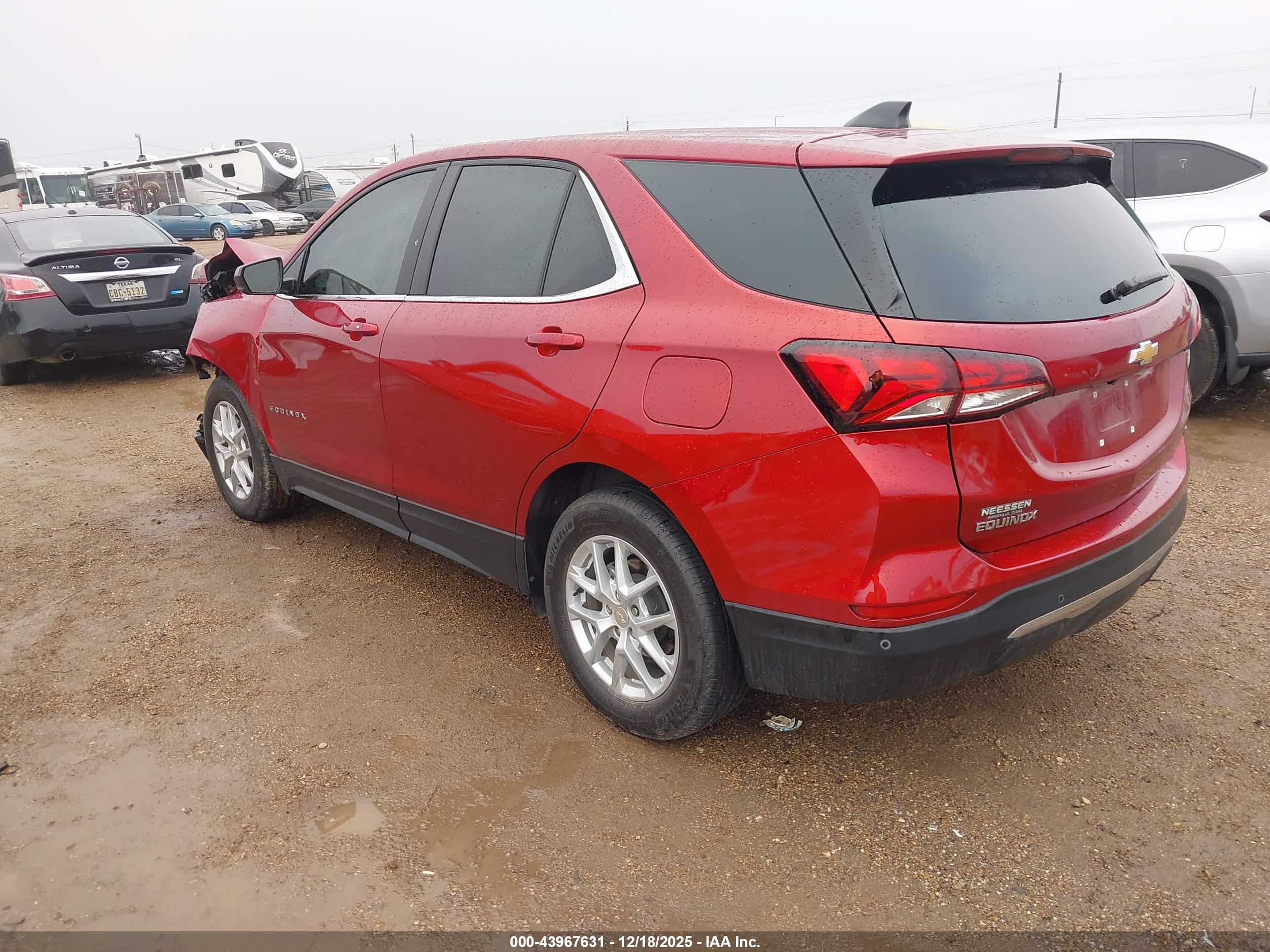 CHEVROLET EQUINOX image 3