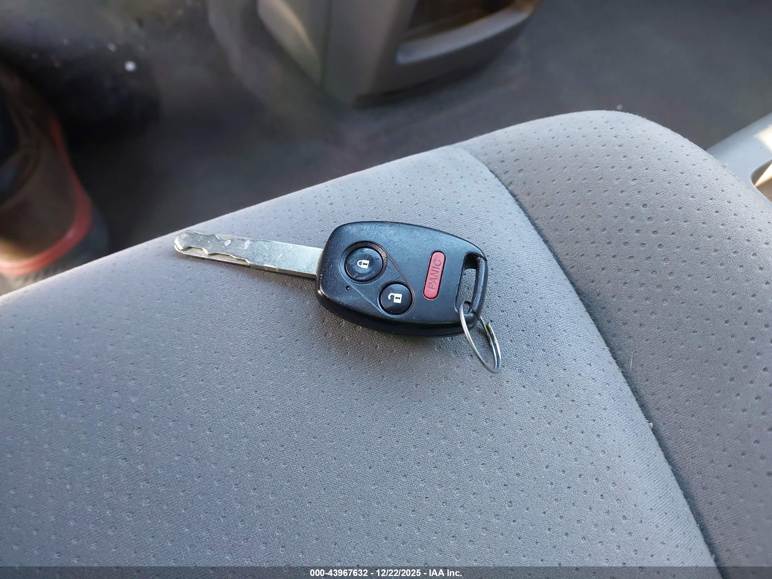 HONDA CR-V image 11