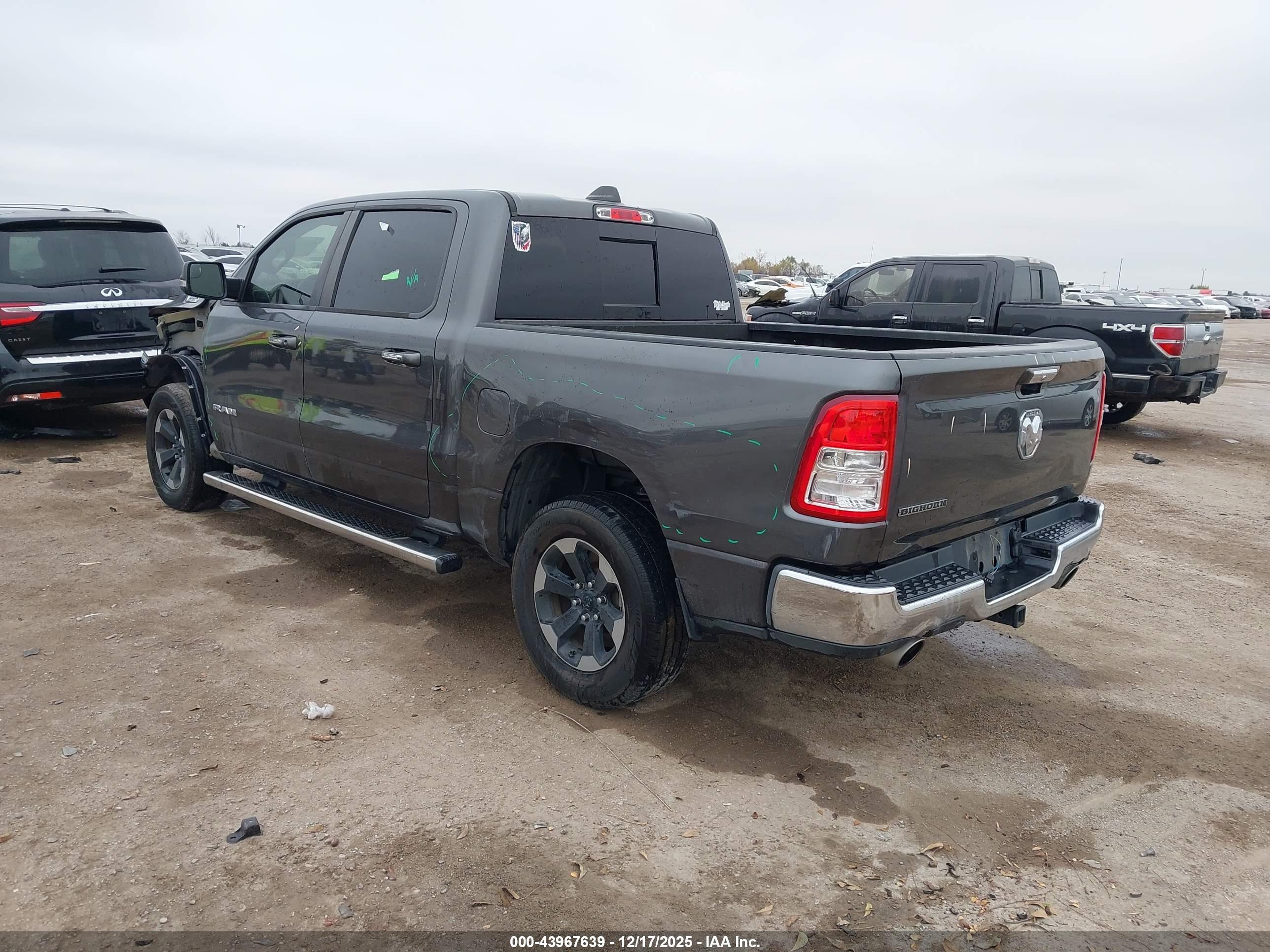 RAM 1500 image 3