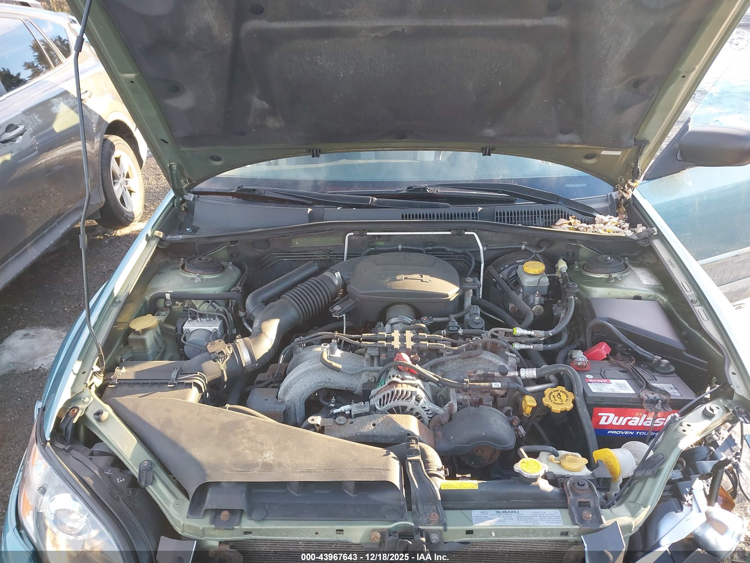 SUBARU OUTBACK image 10