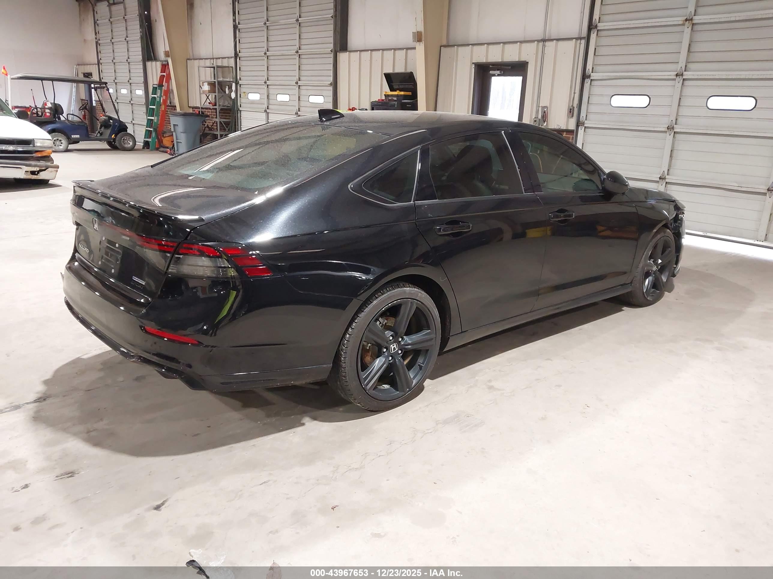 HONDA ACCORD image 4