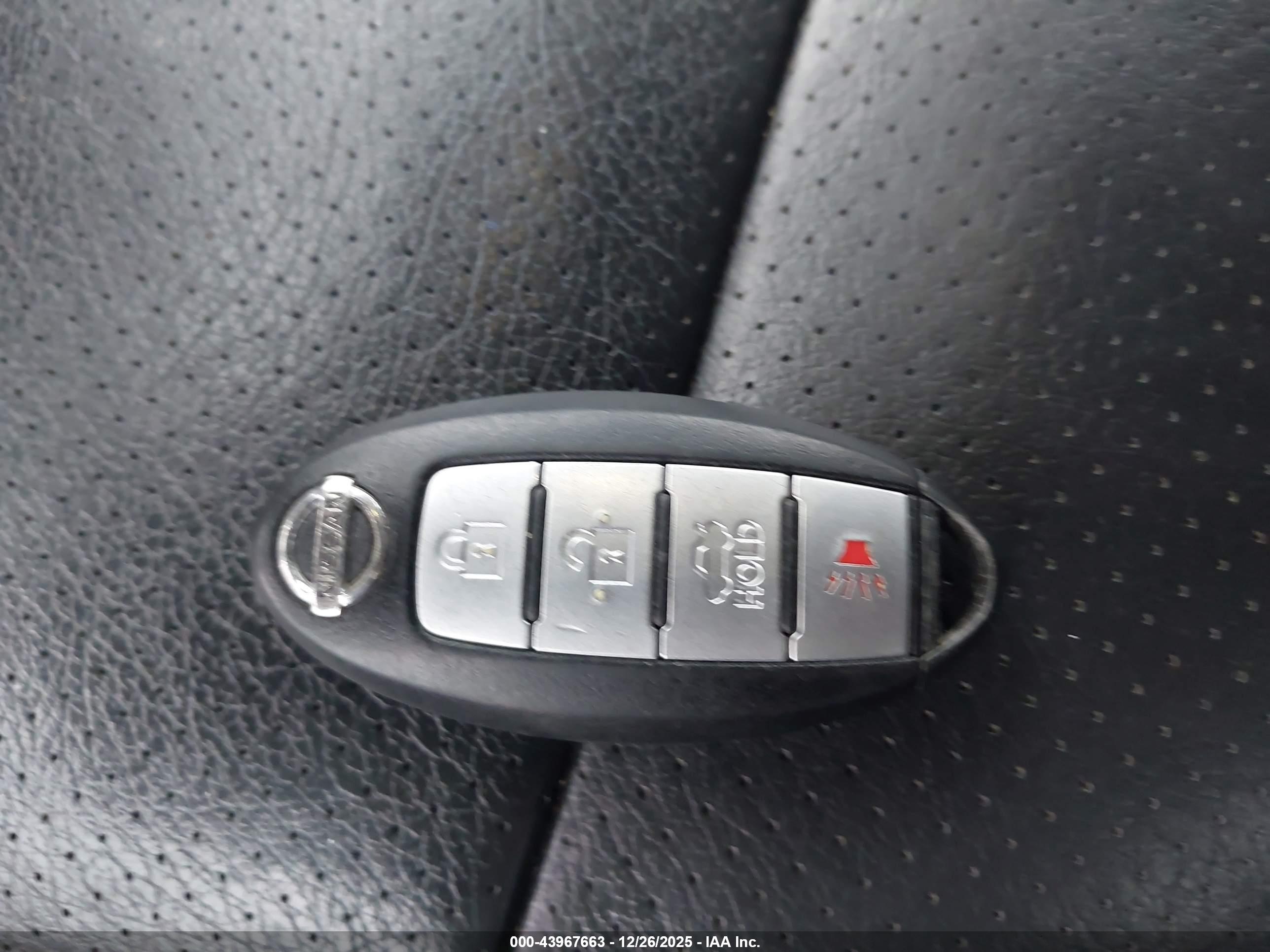 NISSAN ALTIMA image 11