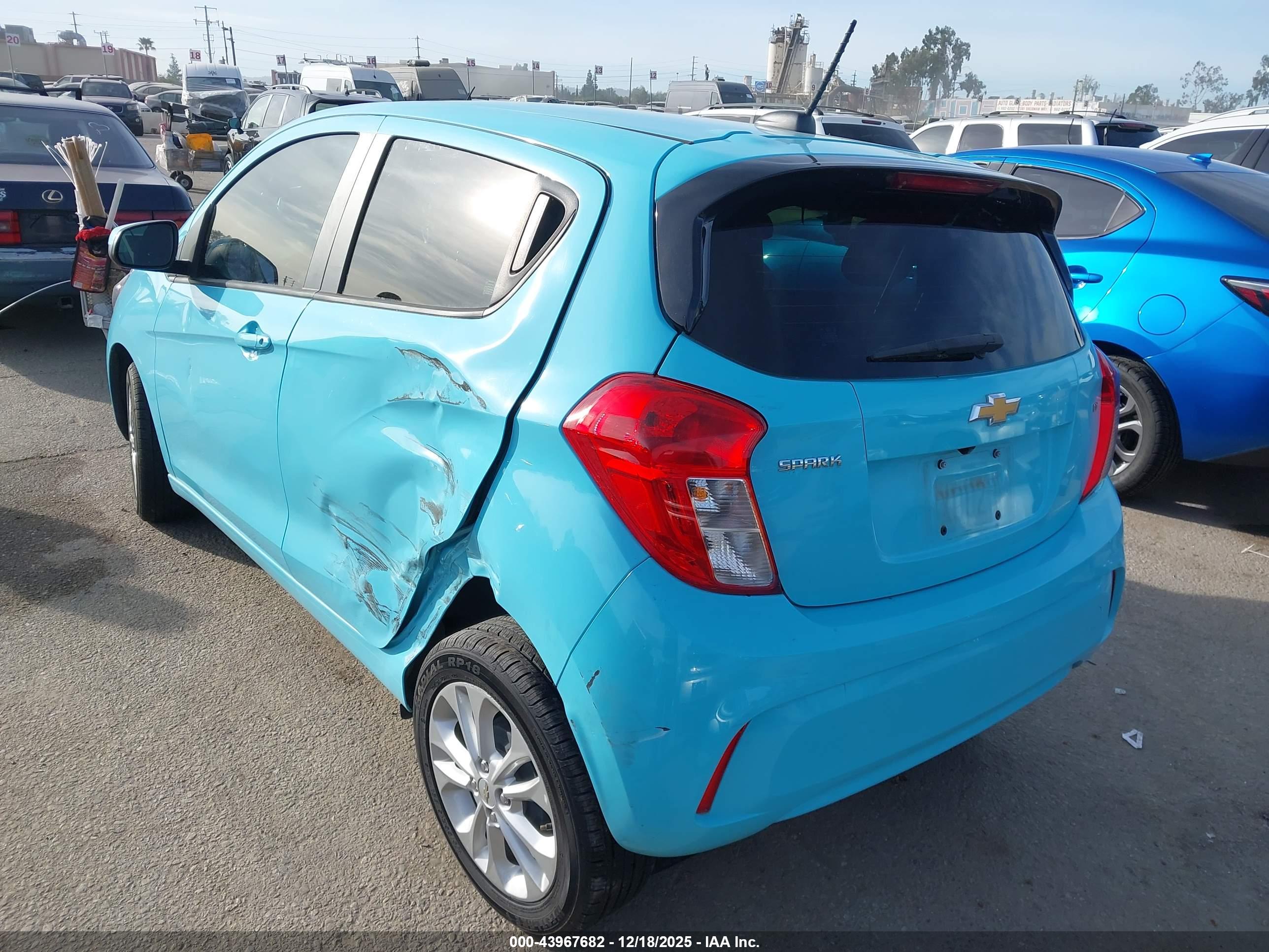 CHEVROLET SPARK image 3