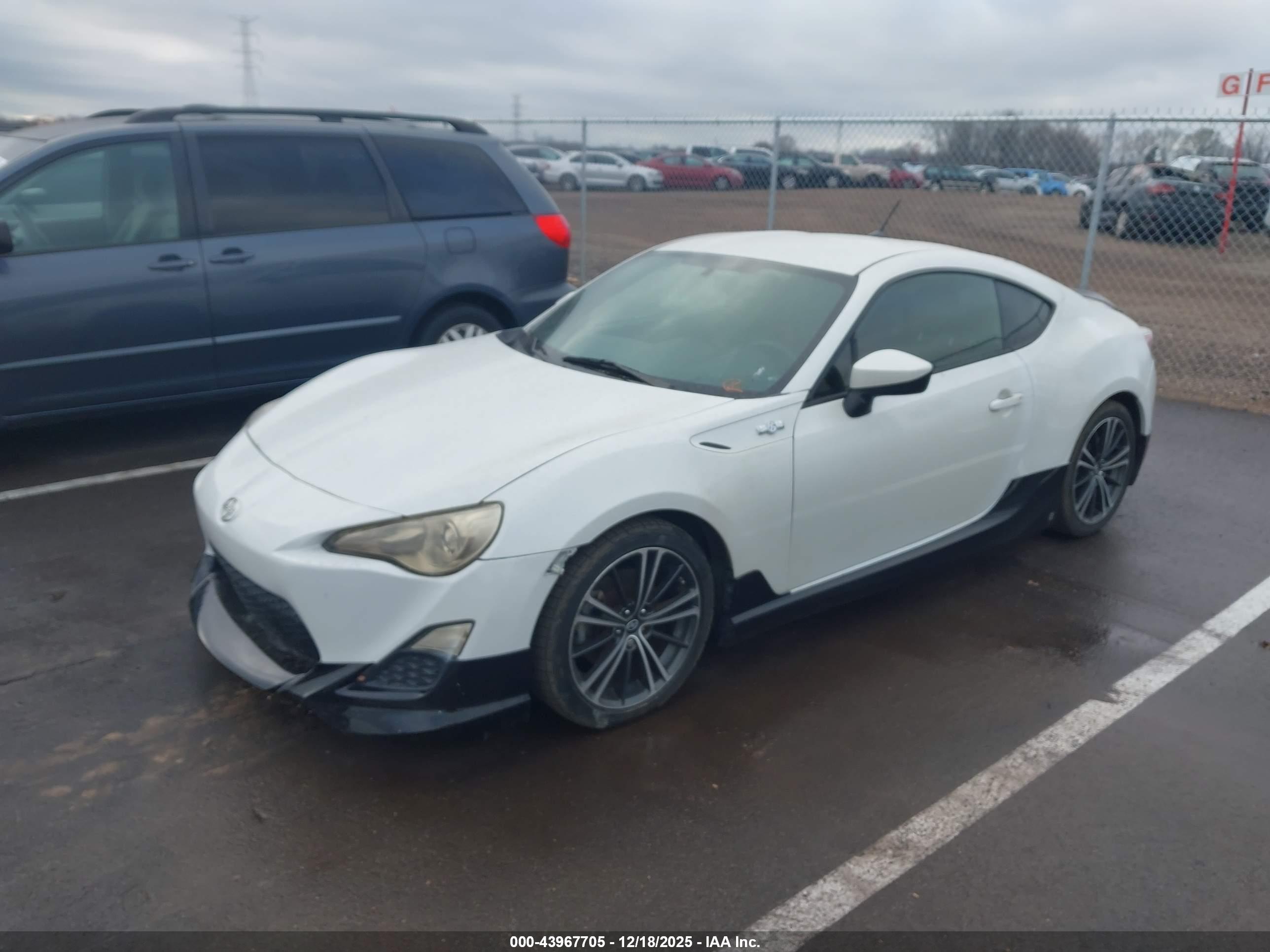 SCION FR-S image 2