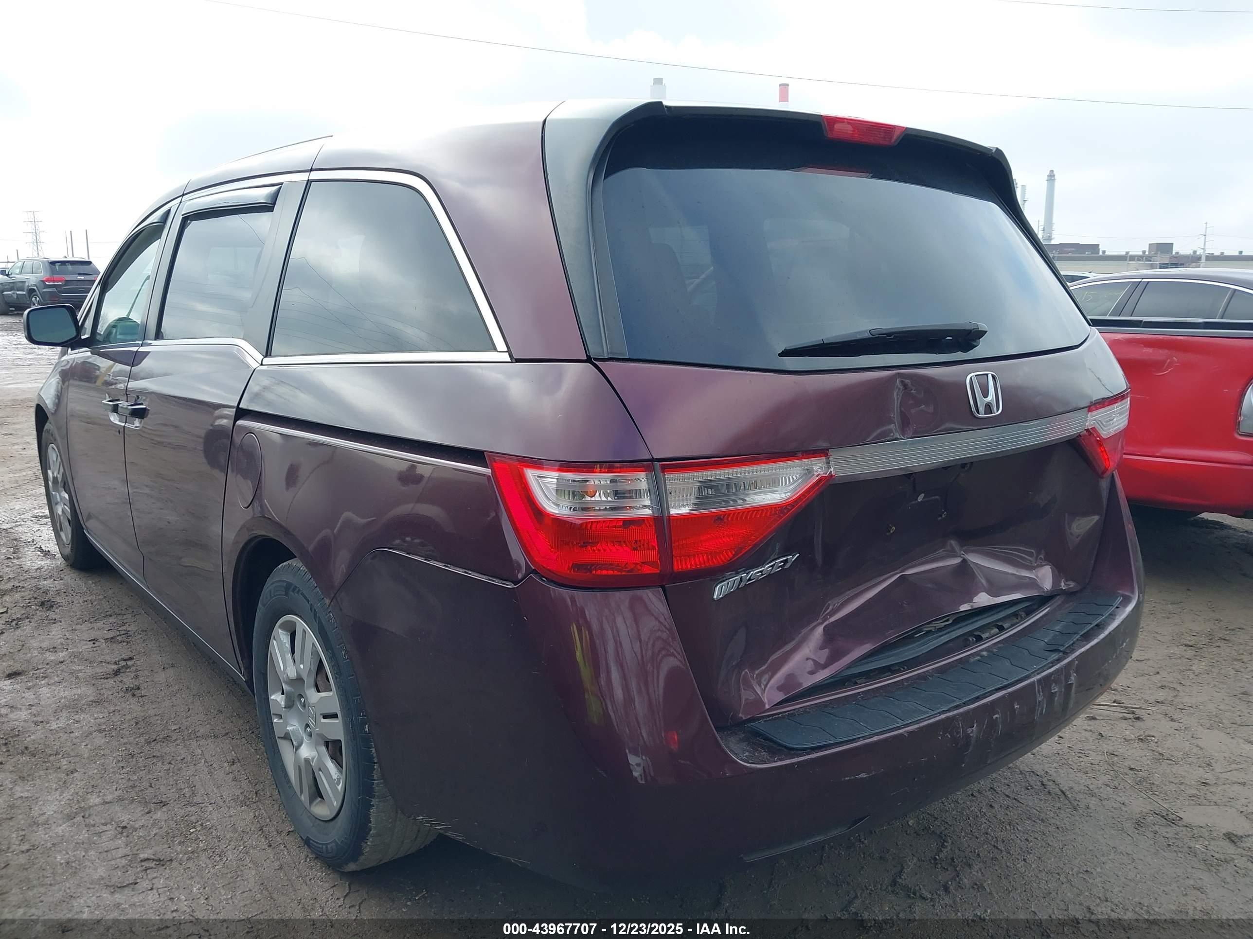 HONDA ODYSSEY image 3