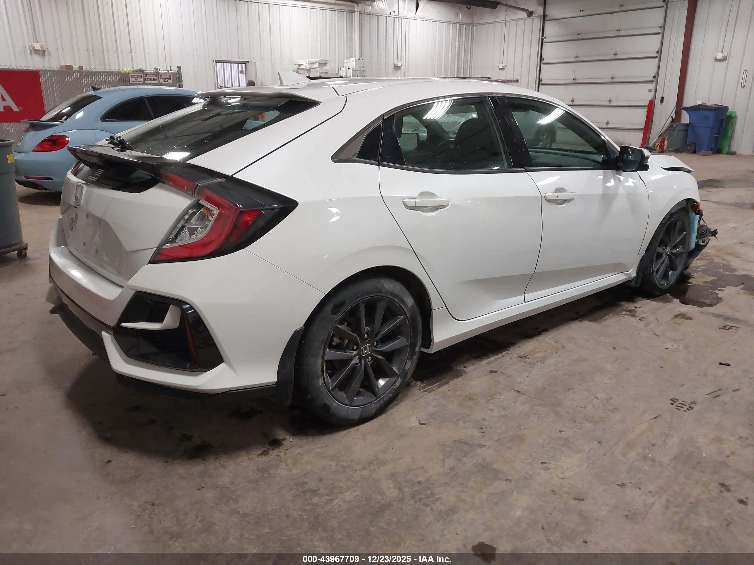 HONDA CIVIC image 4
