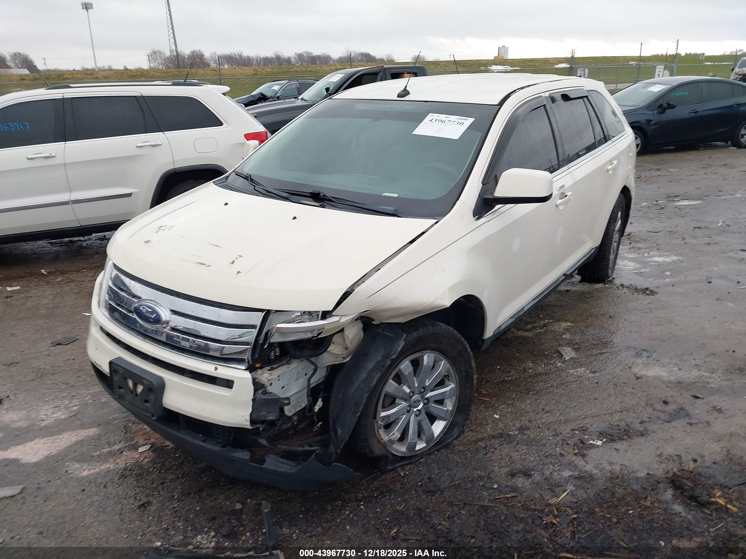 FORD EDGE image 2