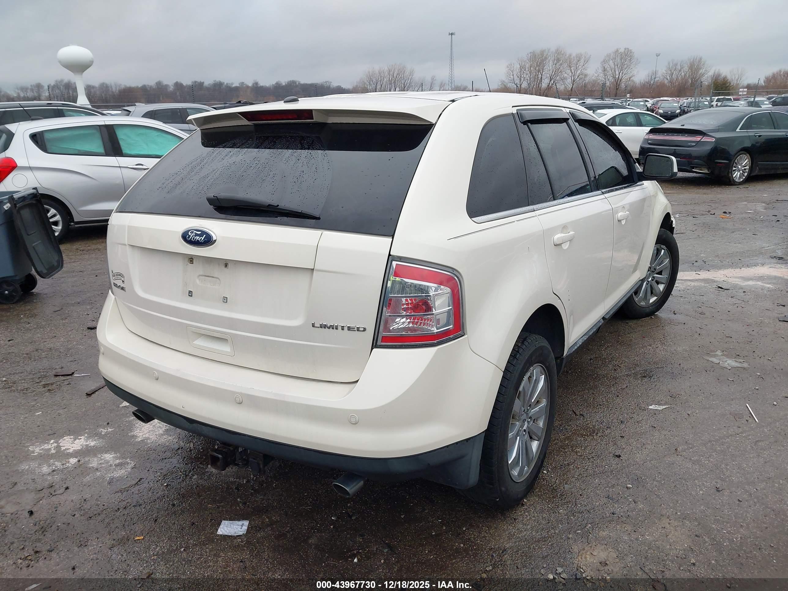 FORD EDGE image 4