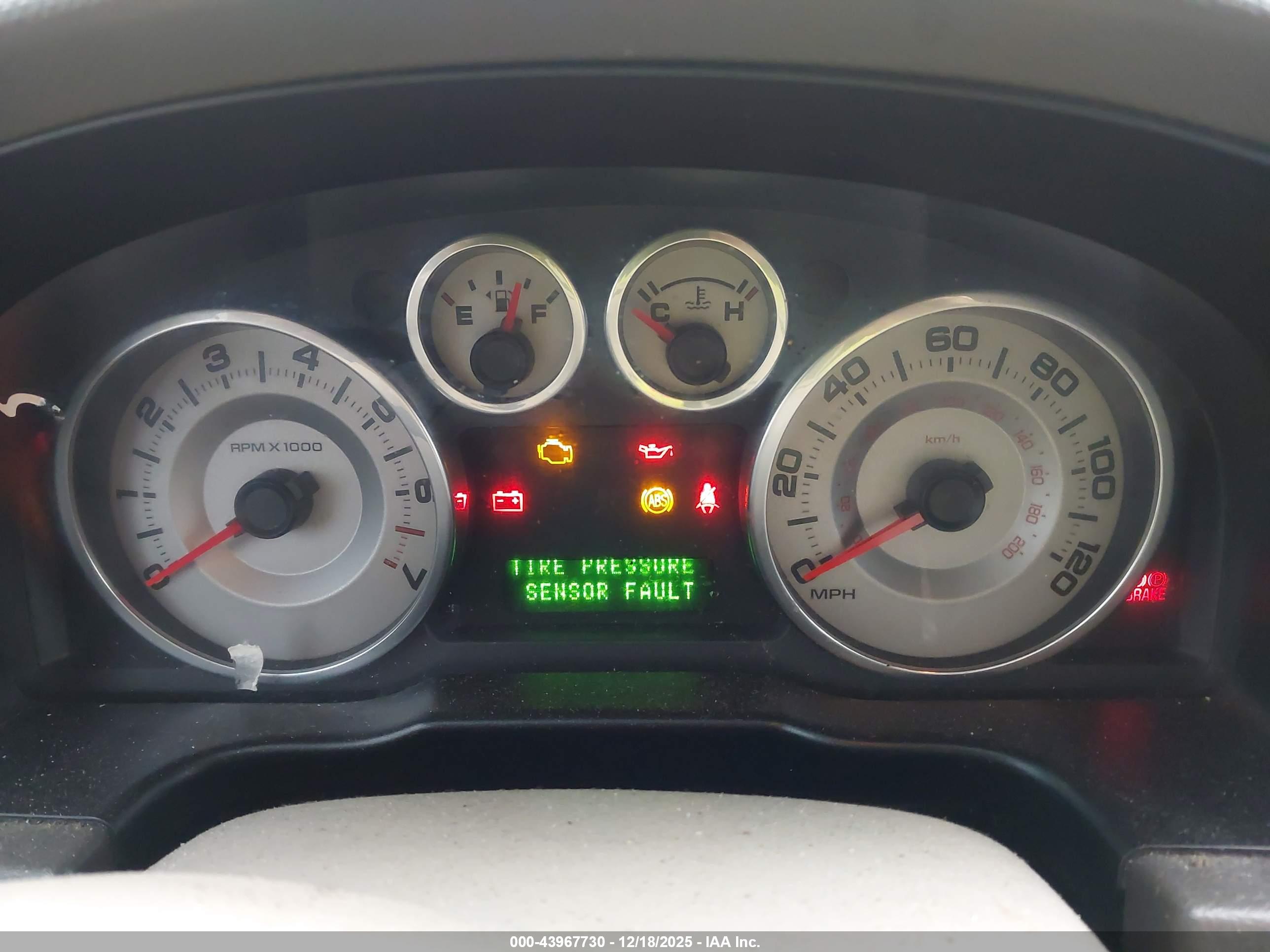 FORD EDGE image 7