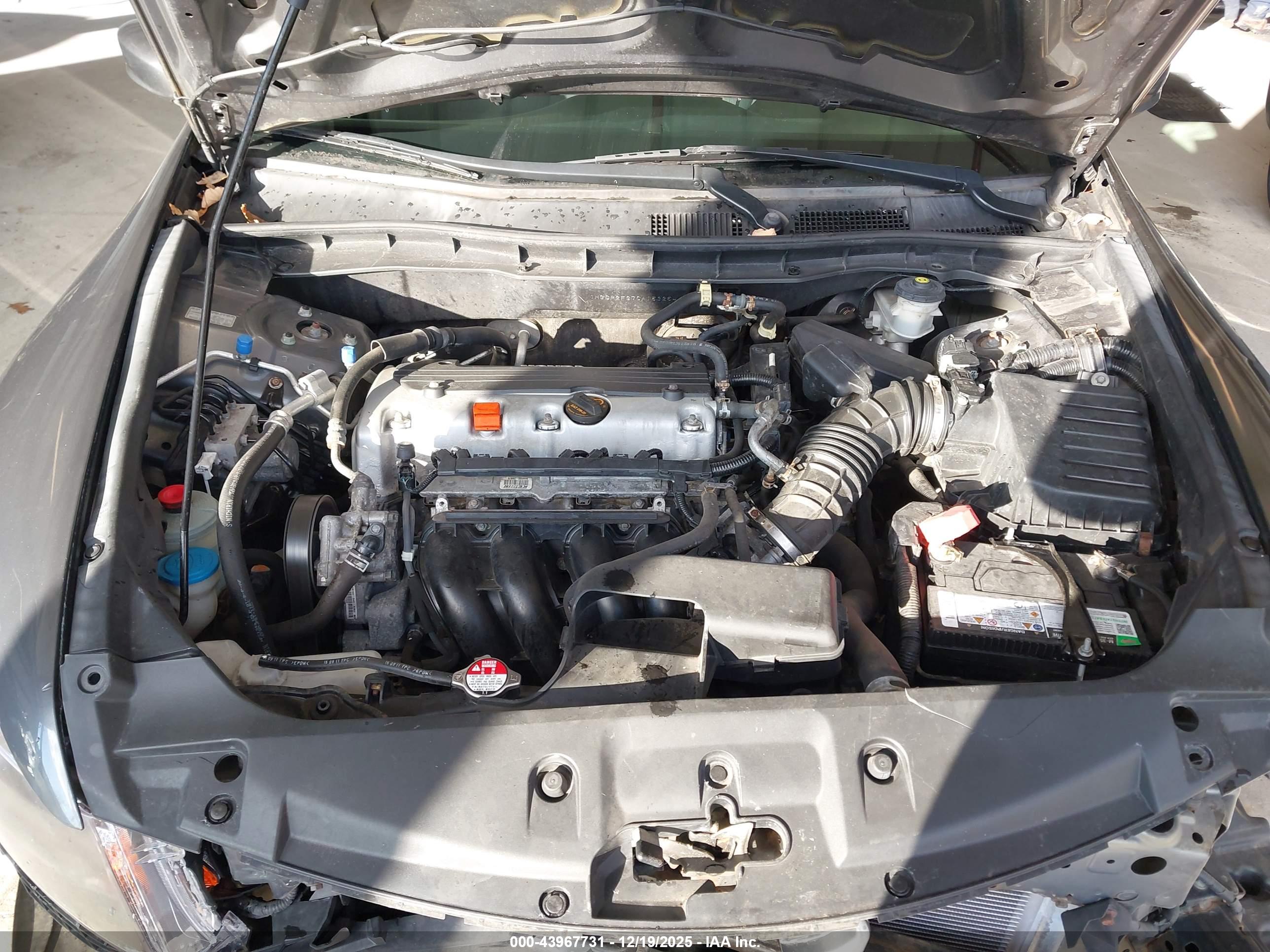 HONDA ACCORD image 10