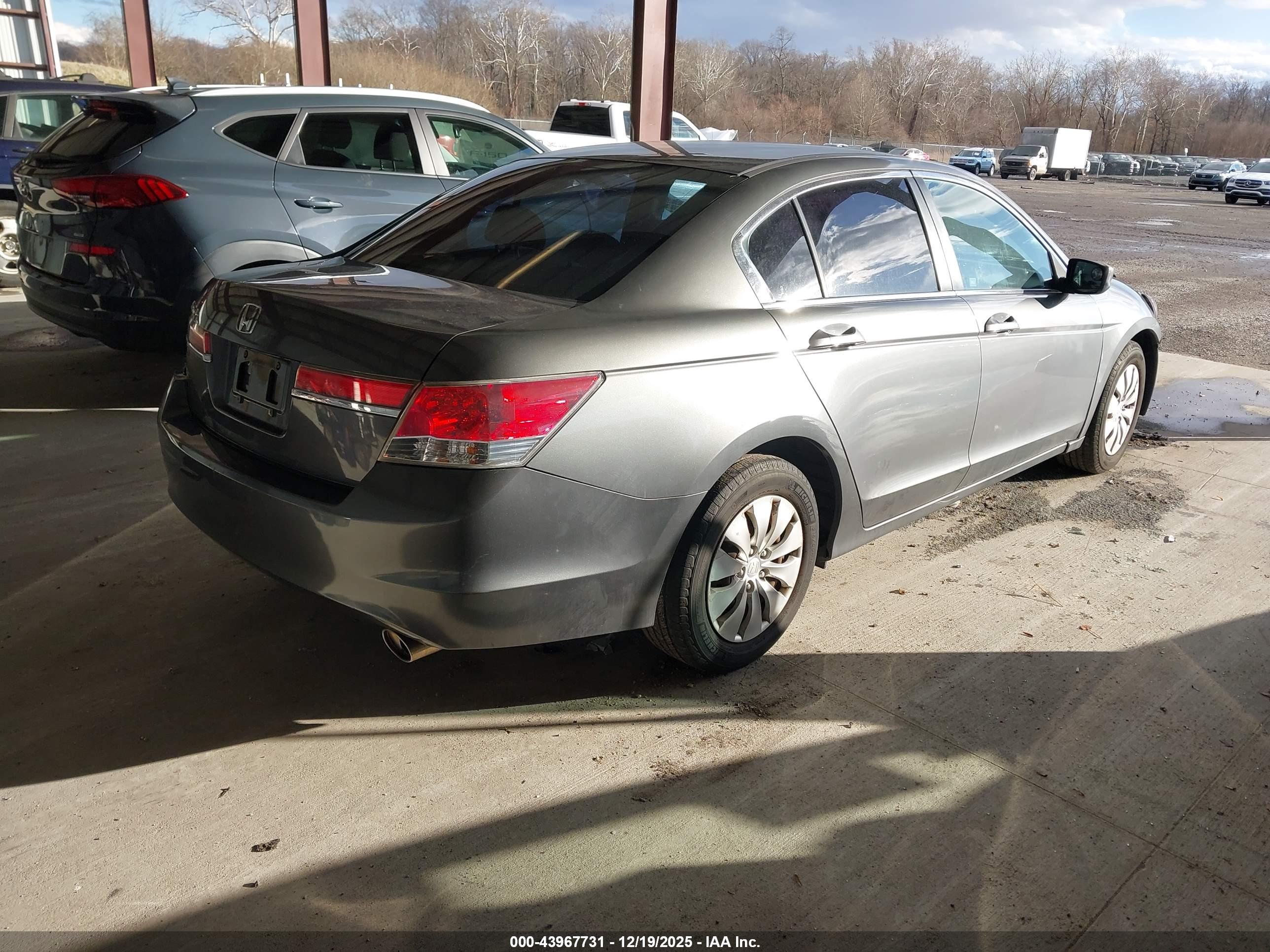 HONDA ACCORD image 4