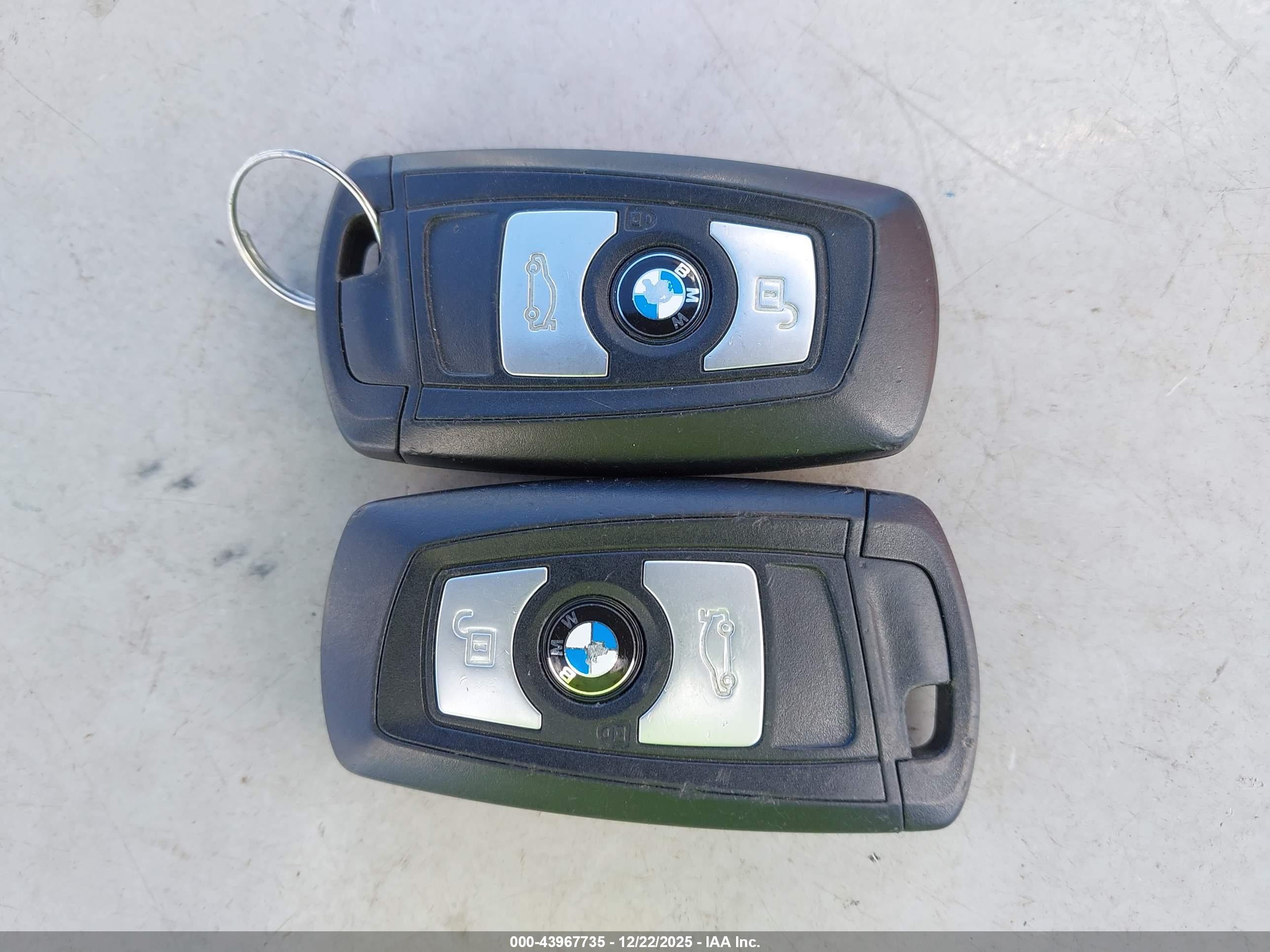 BMW 328I image 11