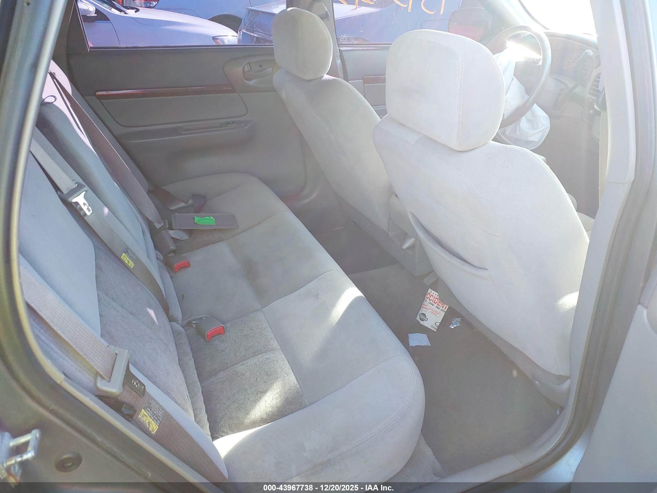 CHEVROLET IMPALA image 8
