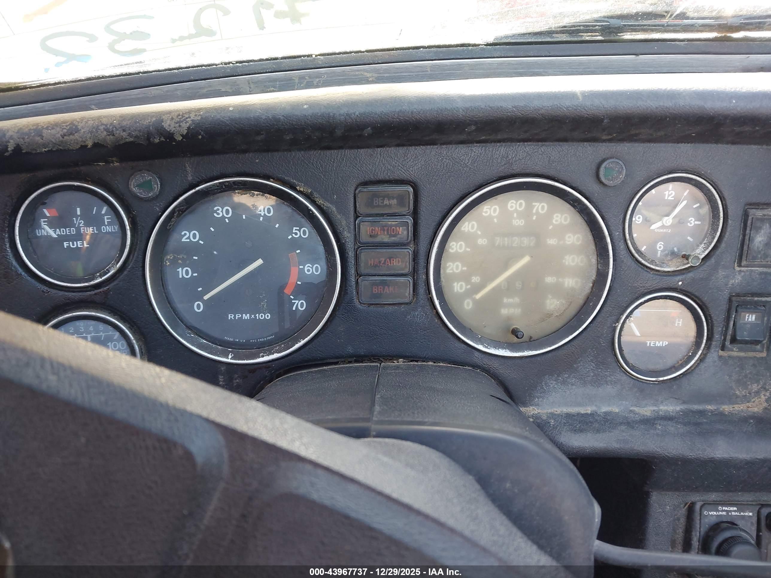 MG MGB image 7