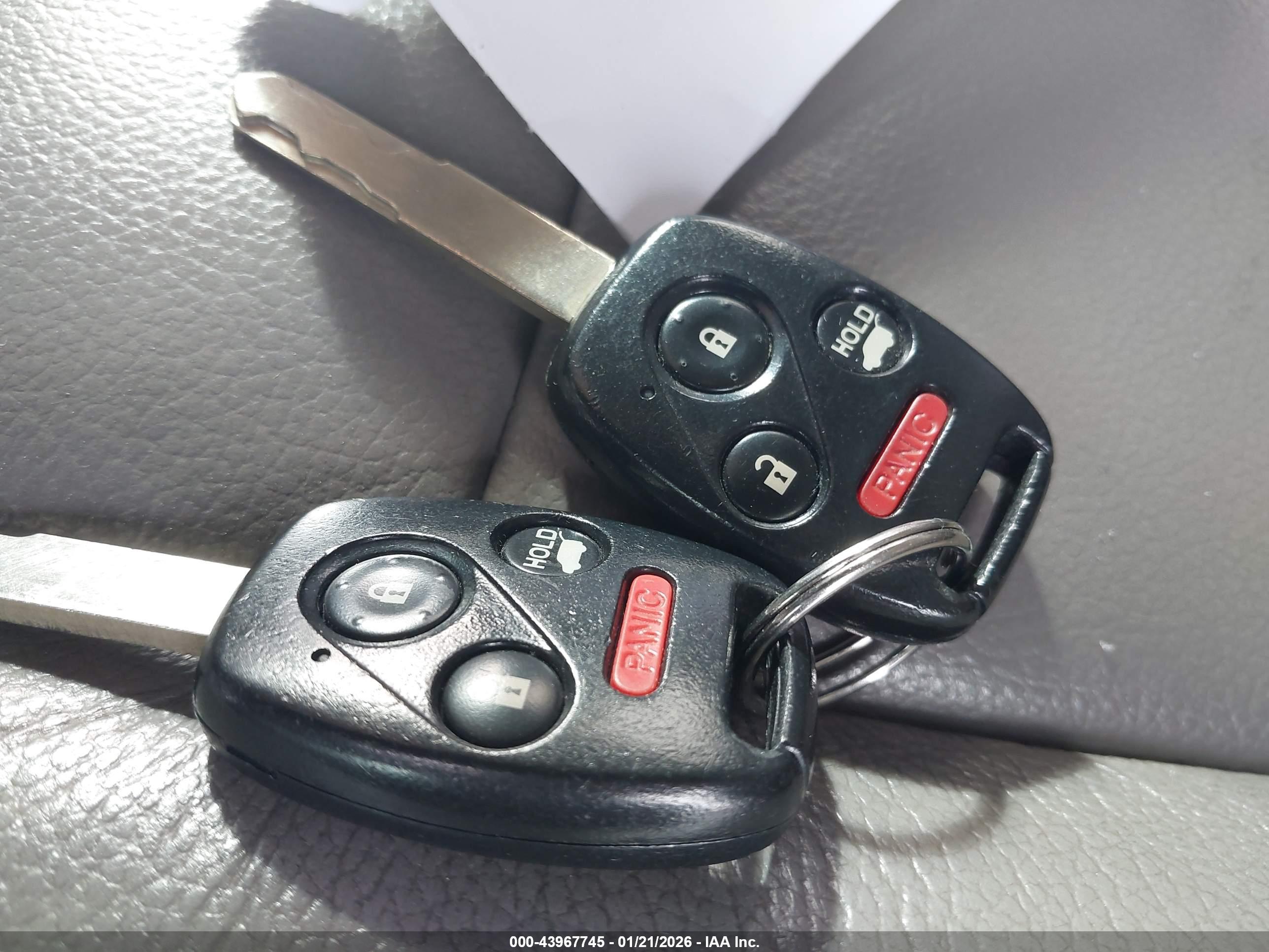 HONDA PILOT image 11