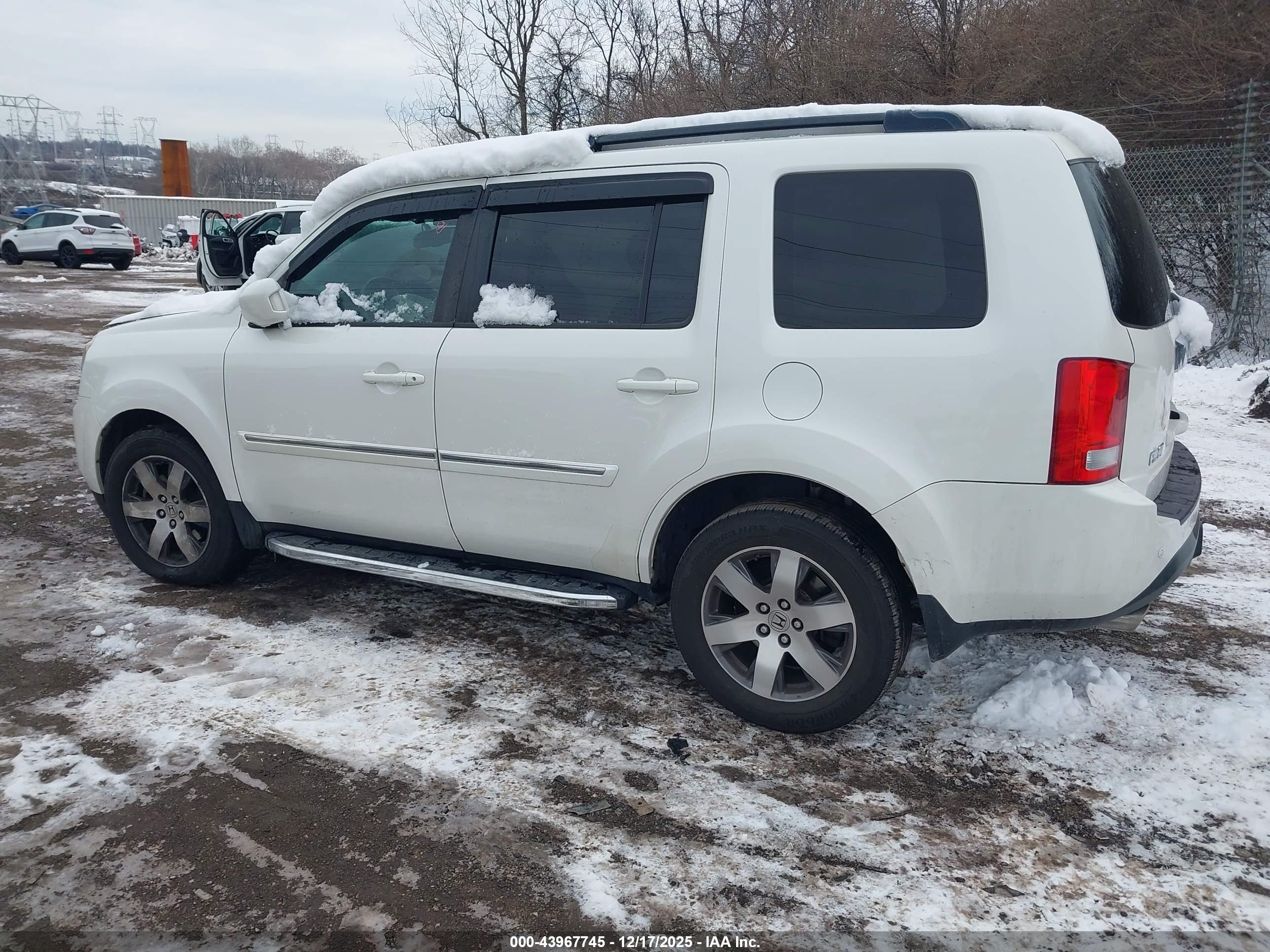 HONDA PILOT image 3