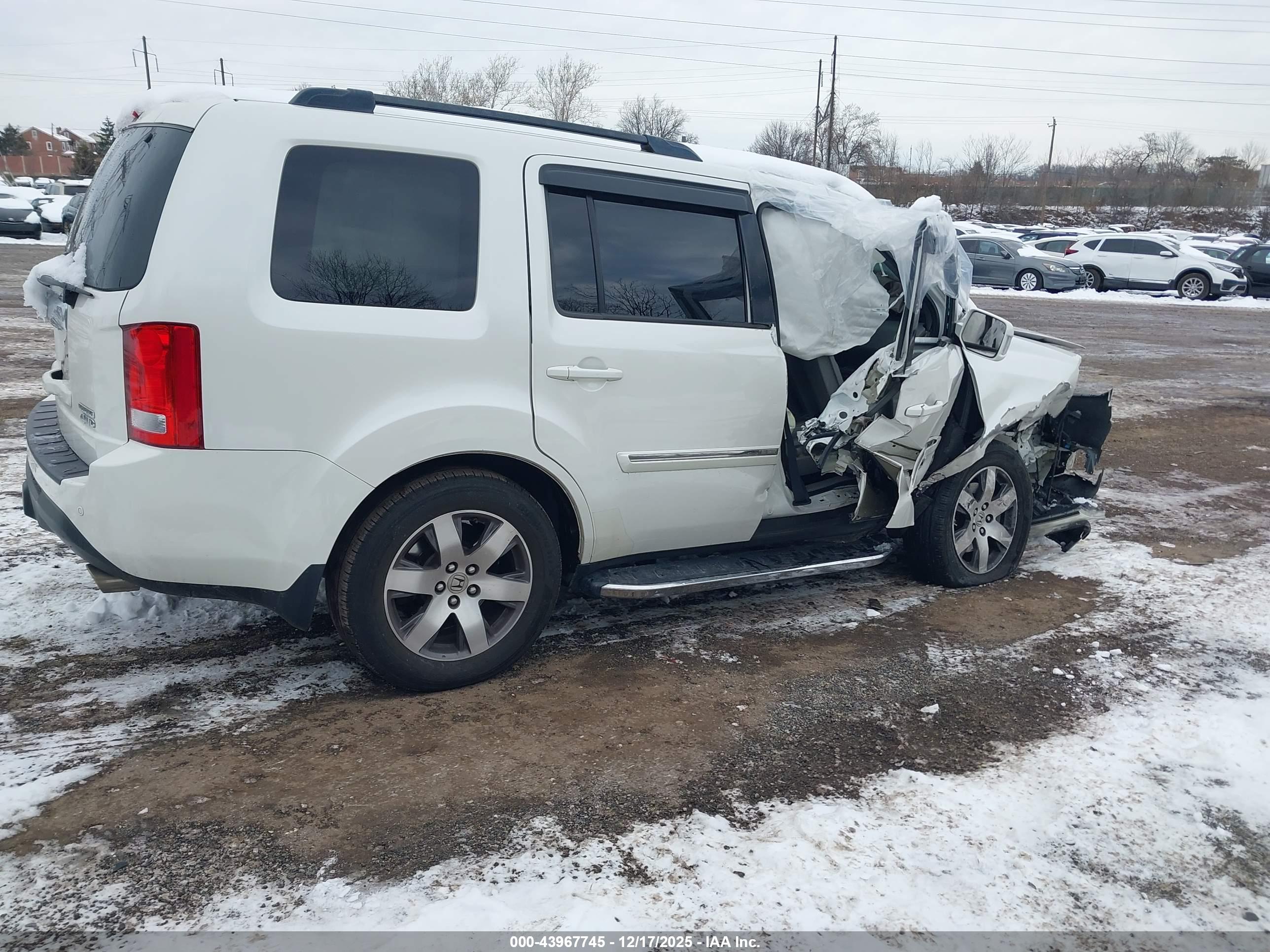 HONDA PILOT image 4