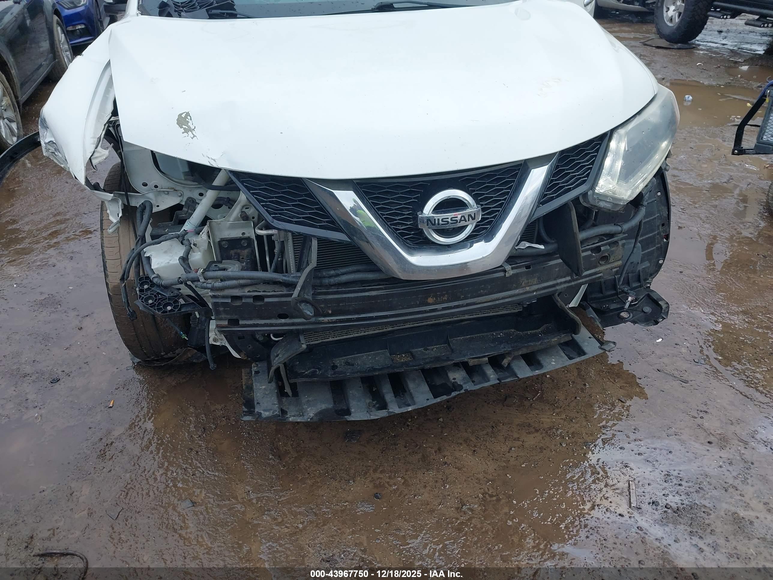 NISSAN ROGUE image 6