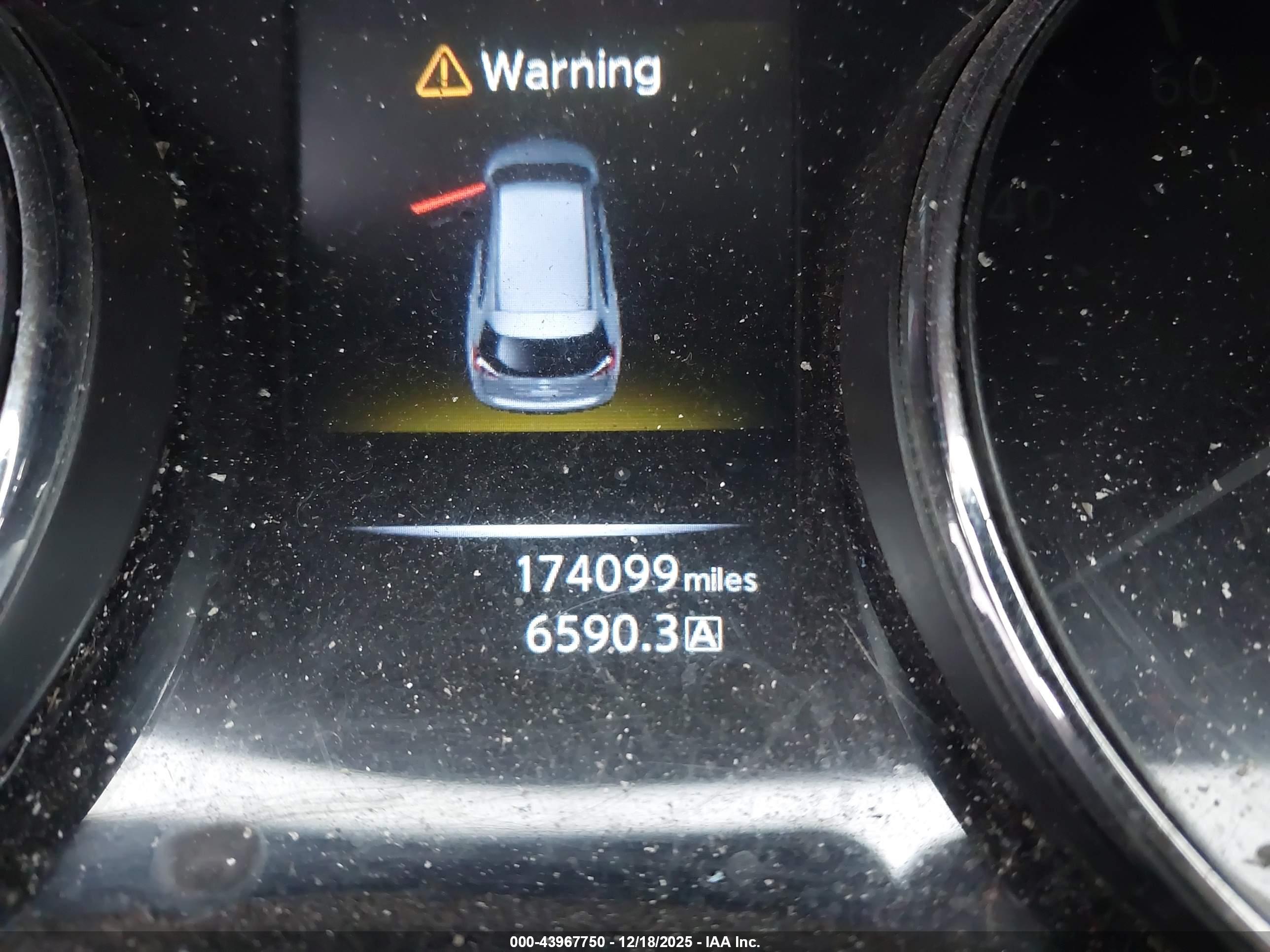 NISSAN ROGUE image 7