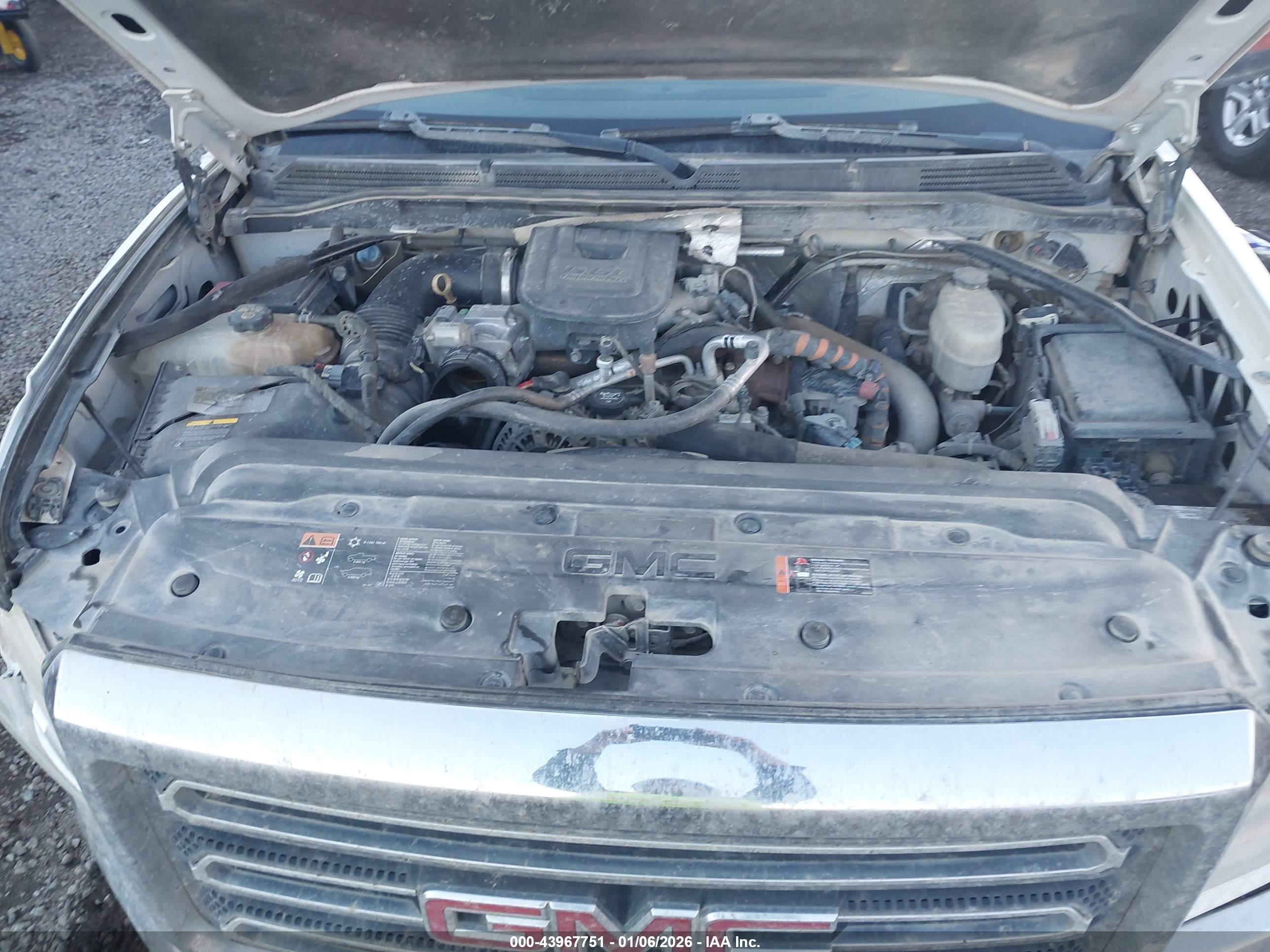 GMC SIERRA image 10