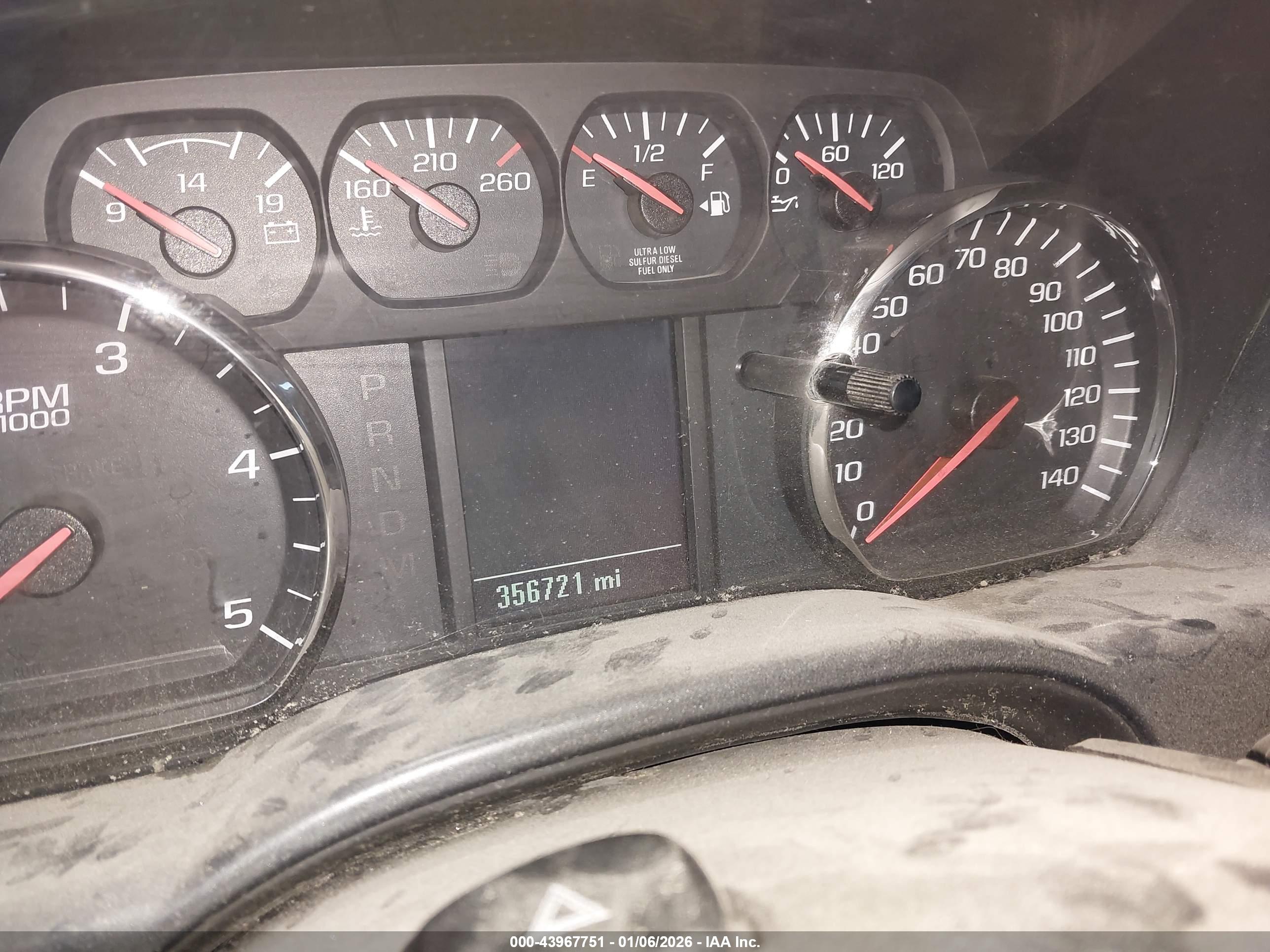 GMC SIERRA image 7