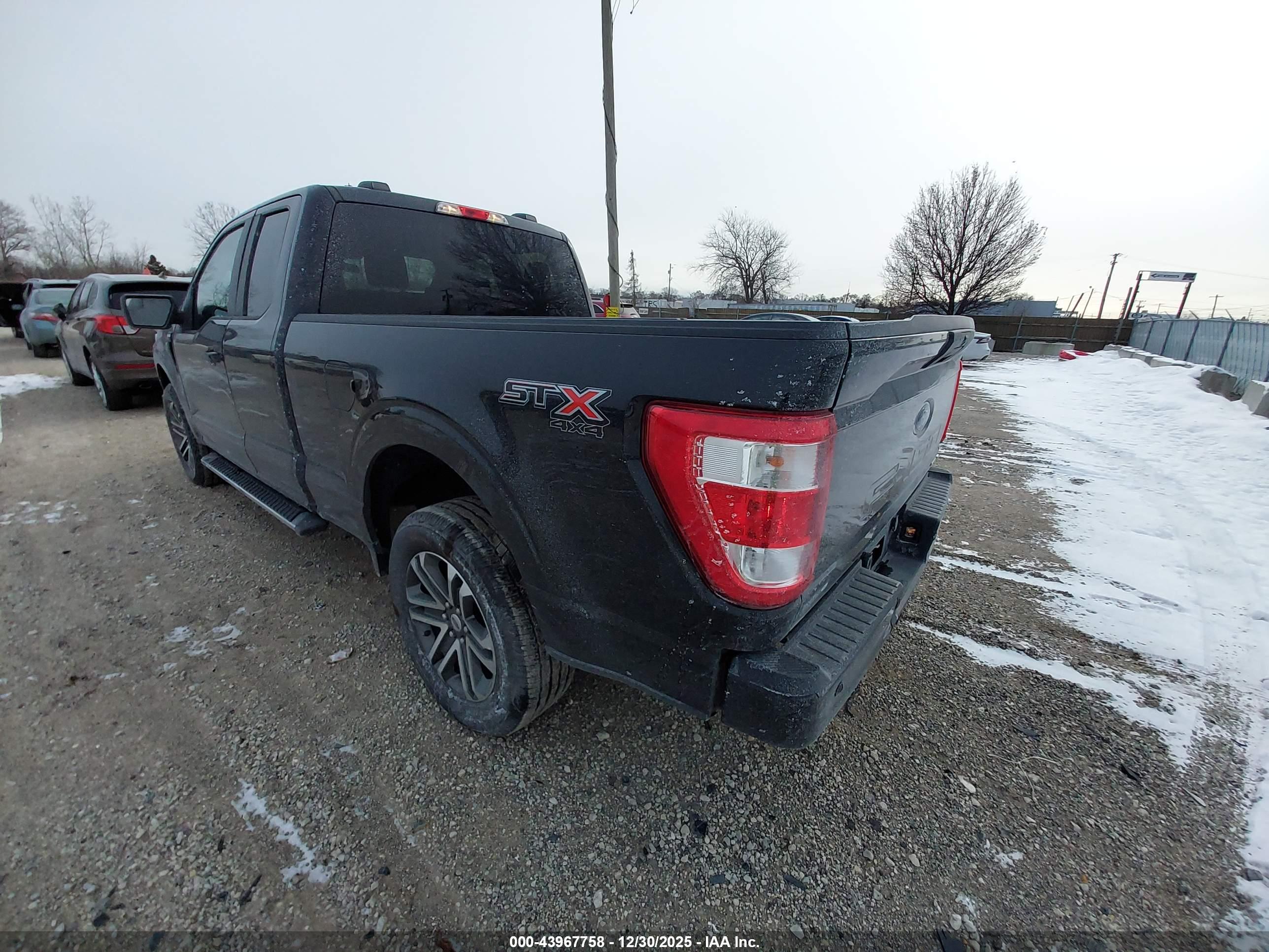 FORD F-150 image 3