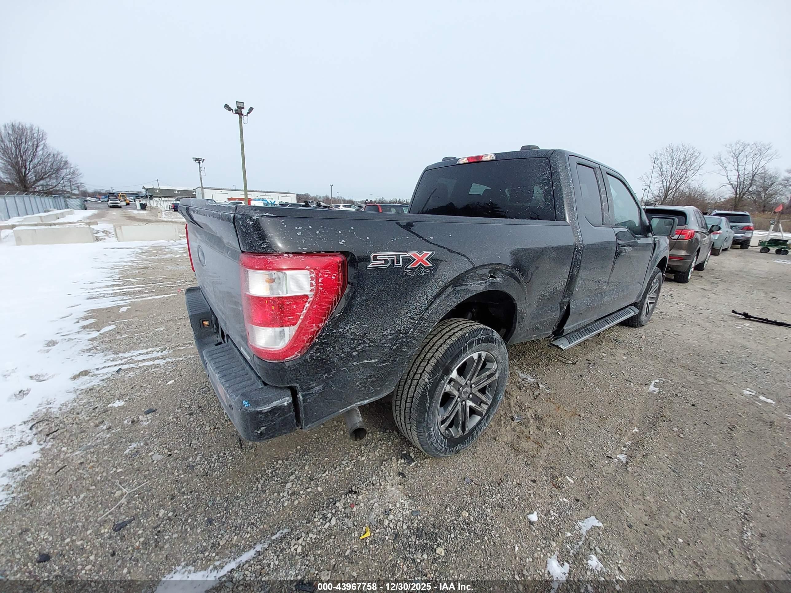 FORD F-150 image 4