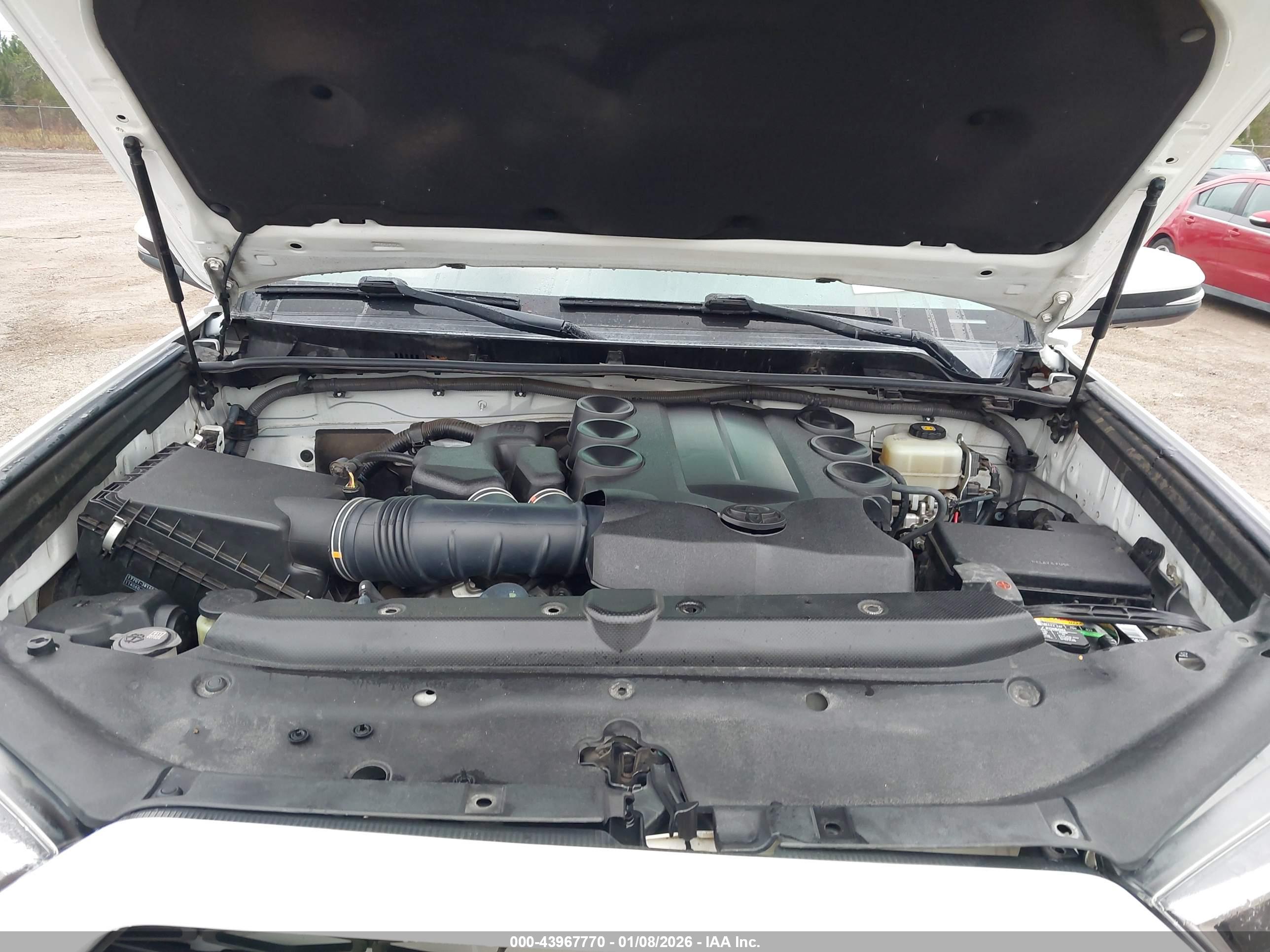 TOYOTA 4RUNNER image 10