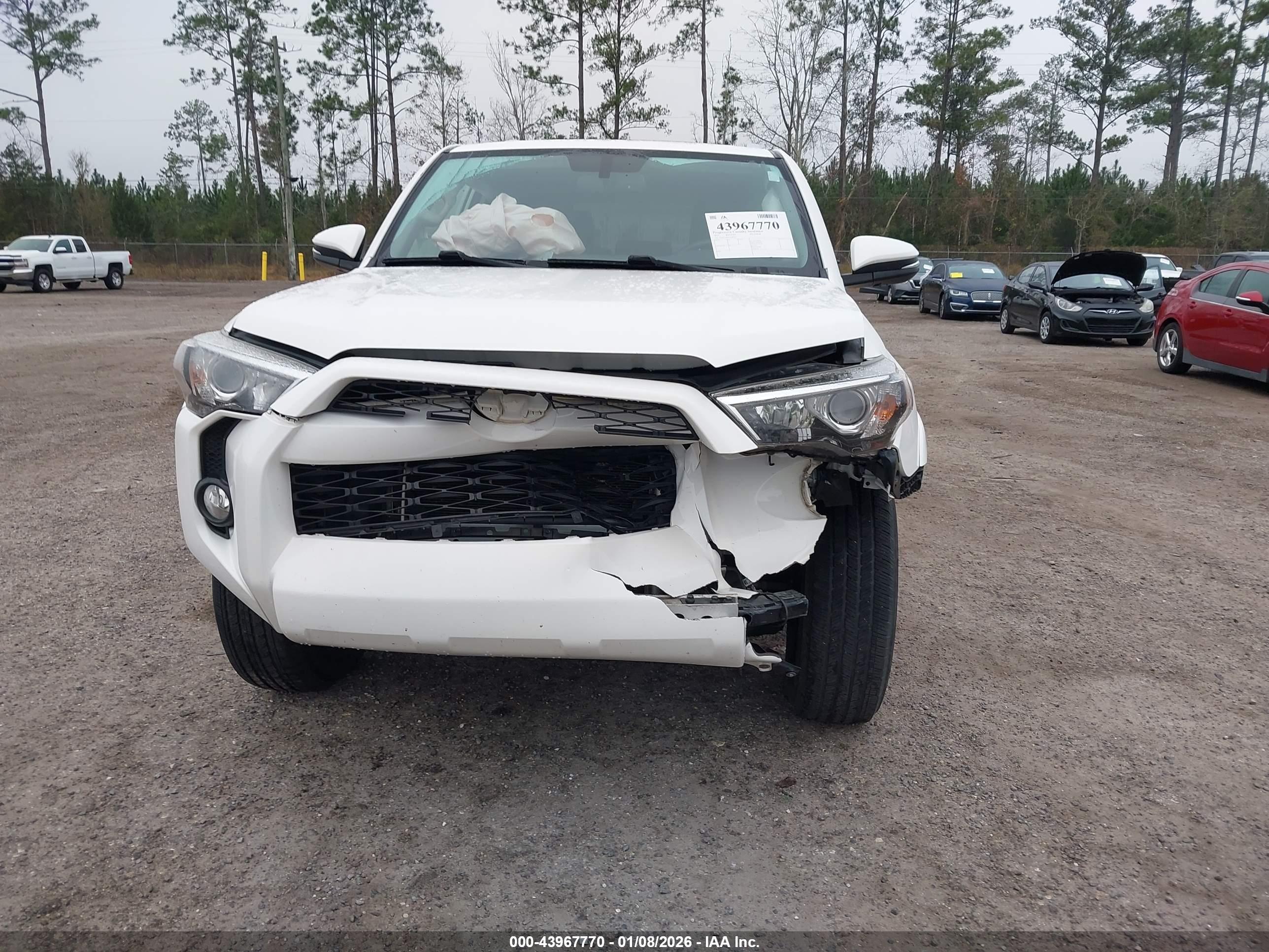 TOYOTA 4RUNNER image 6