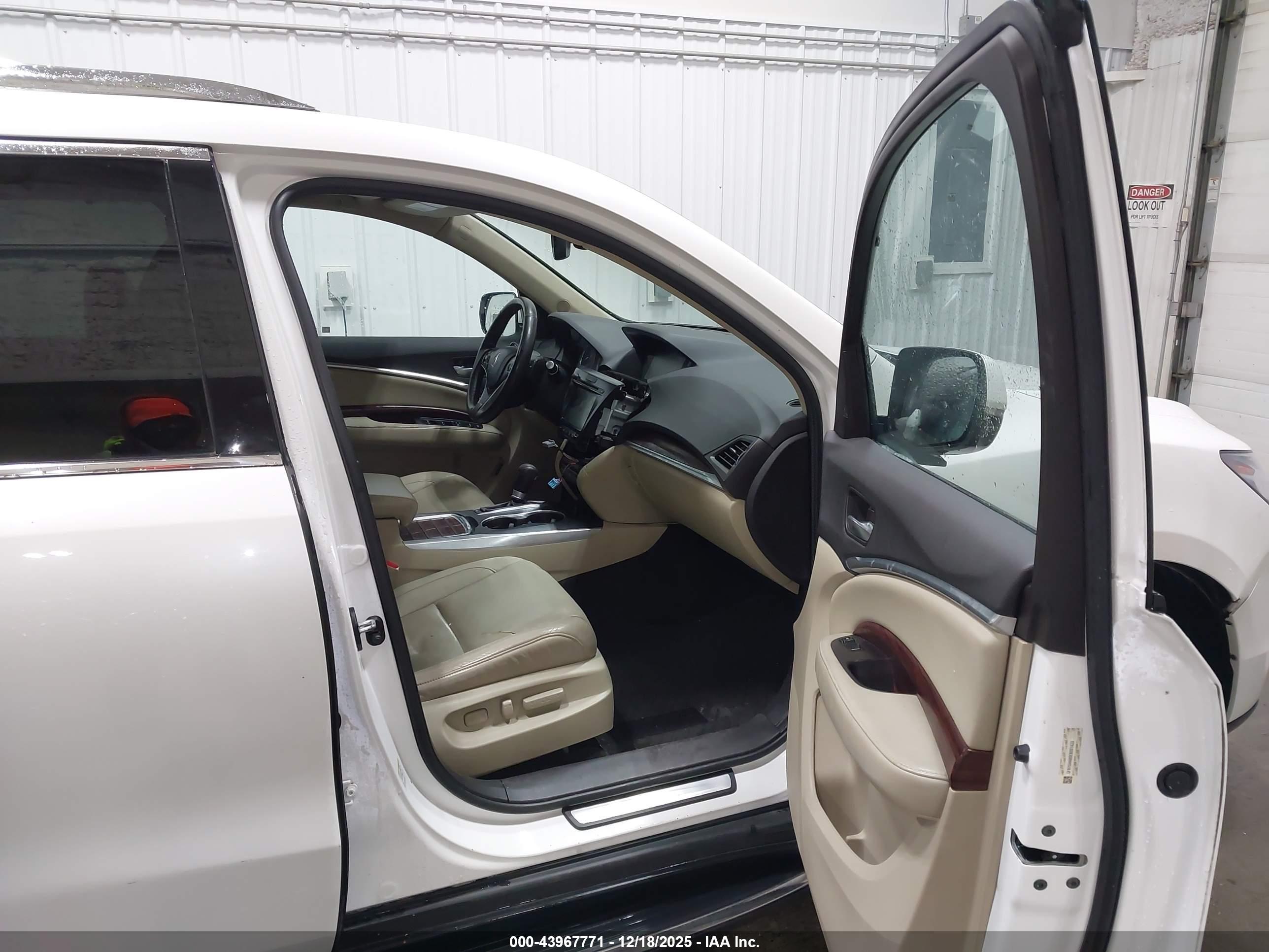 ACURA MDX image 5