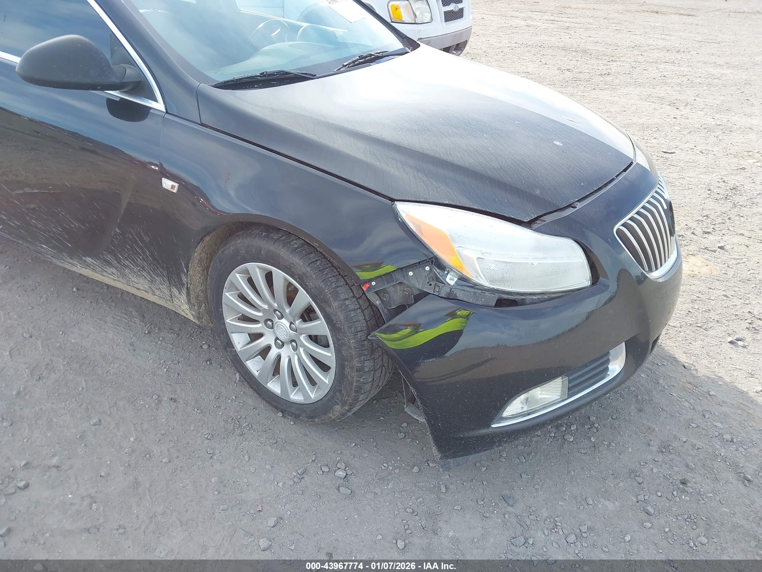 BUICK REGAL image 6