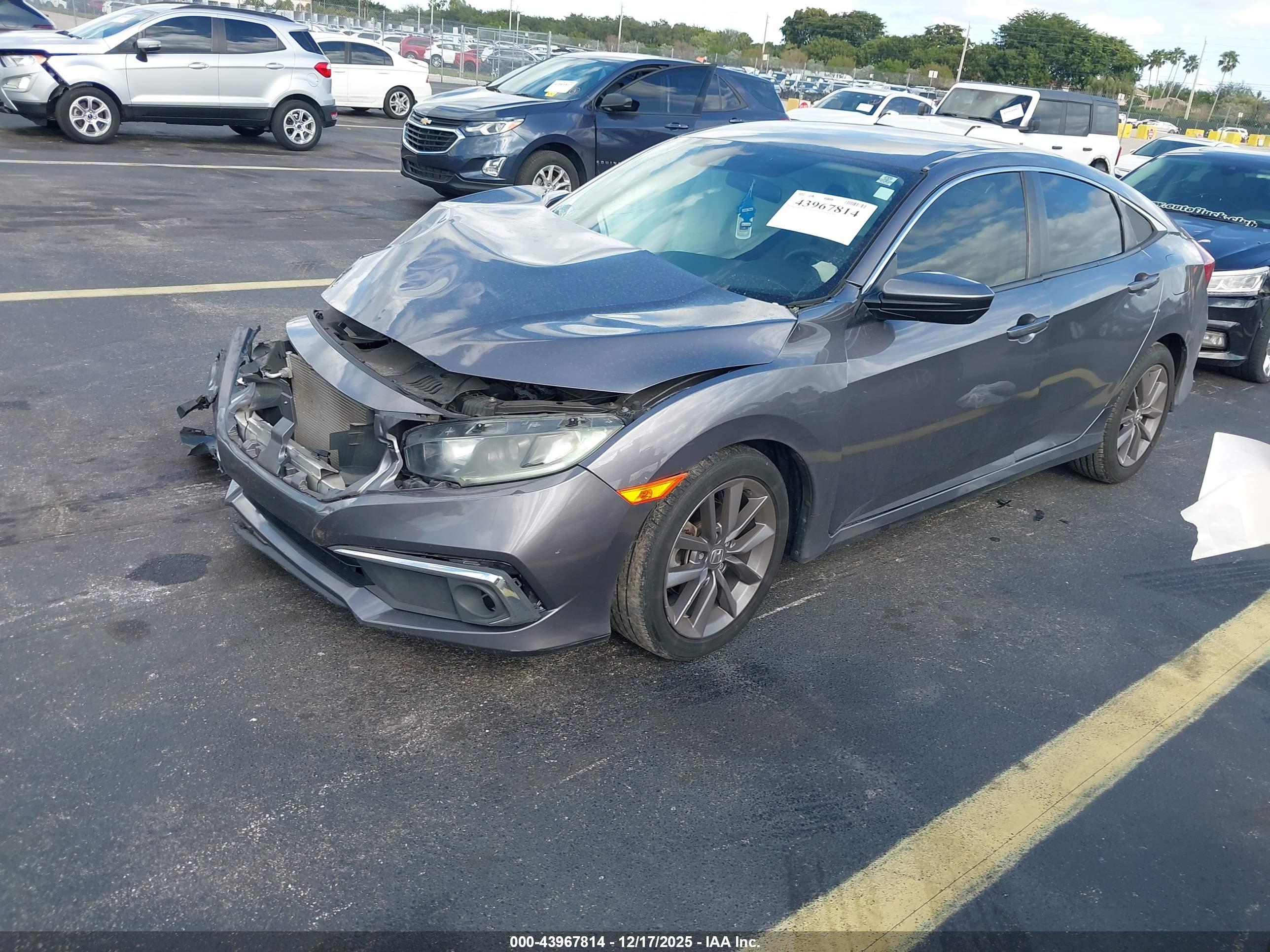 HONDA CIVIC image 2