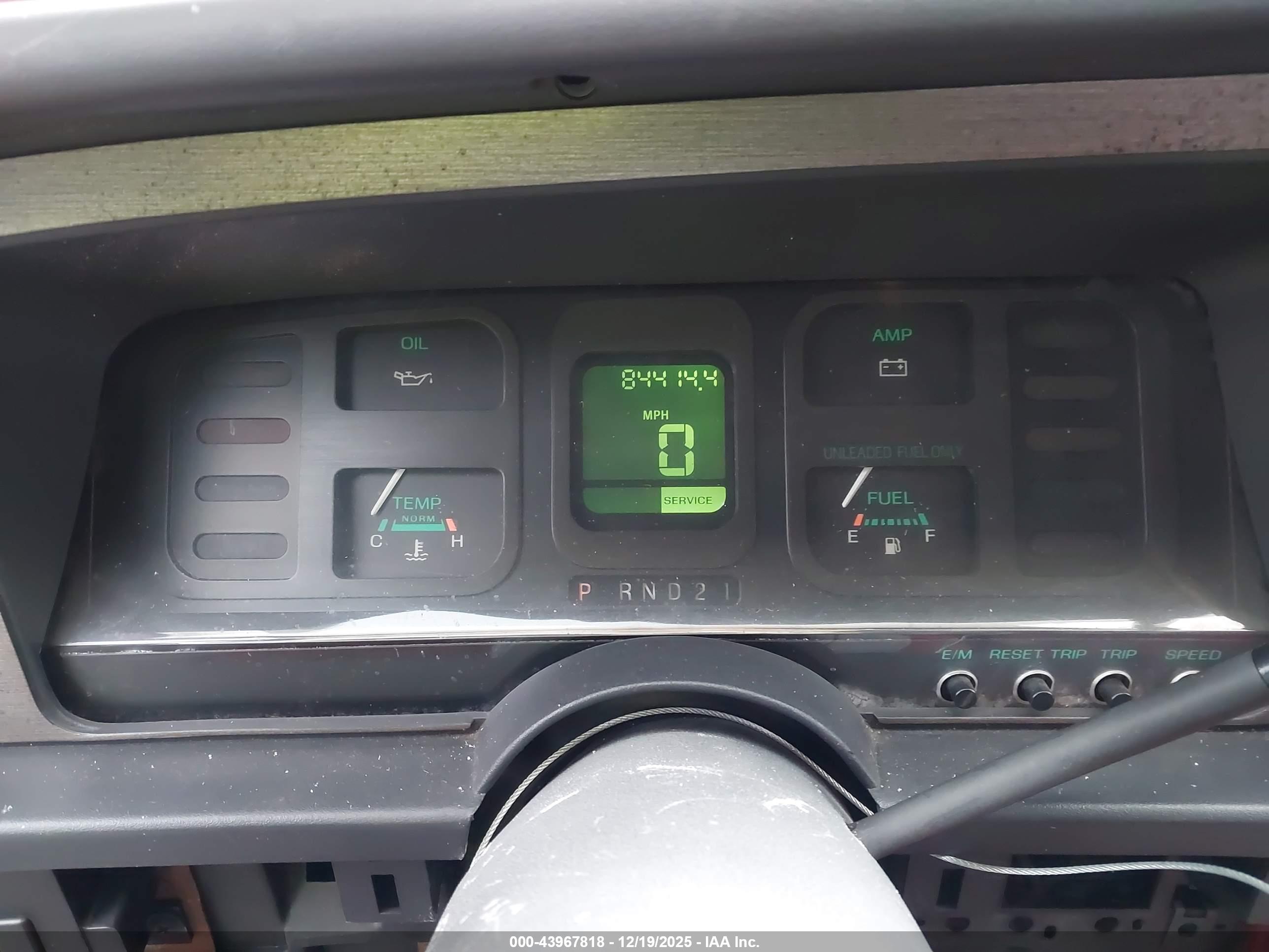 FORD THUNDERBIRD image 7