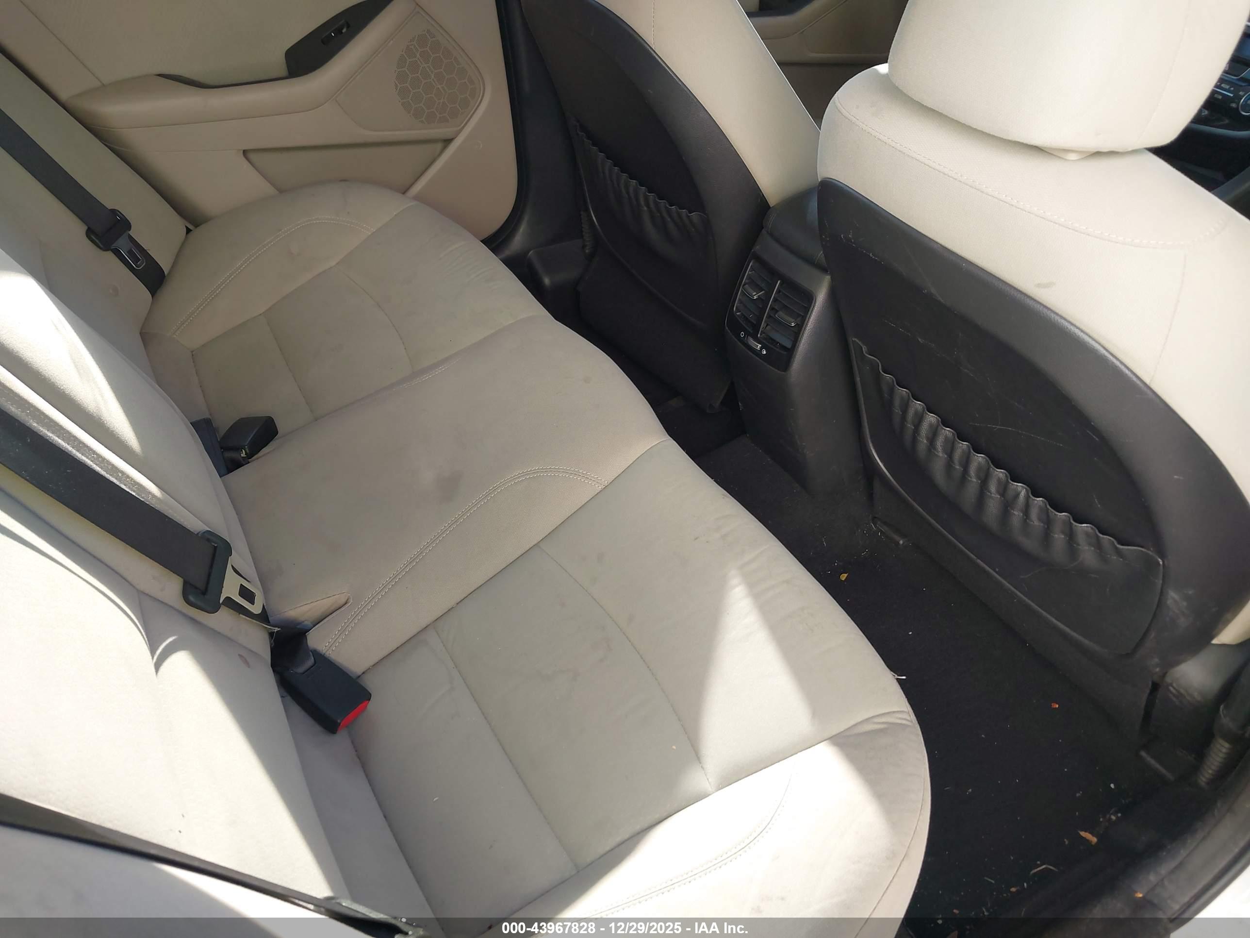 KIA OPTIMA image 8