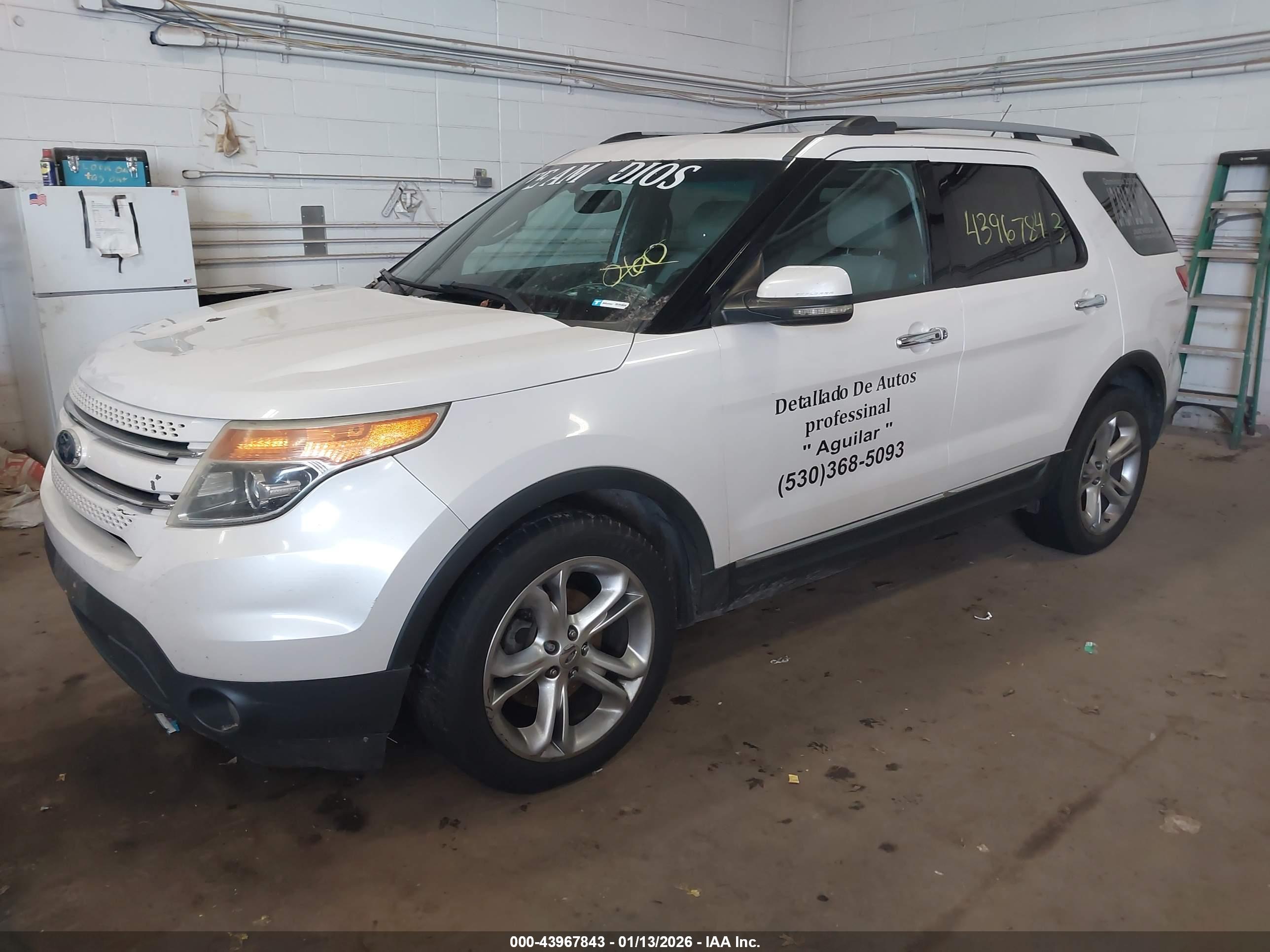 FORD EXPLORER image 2