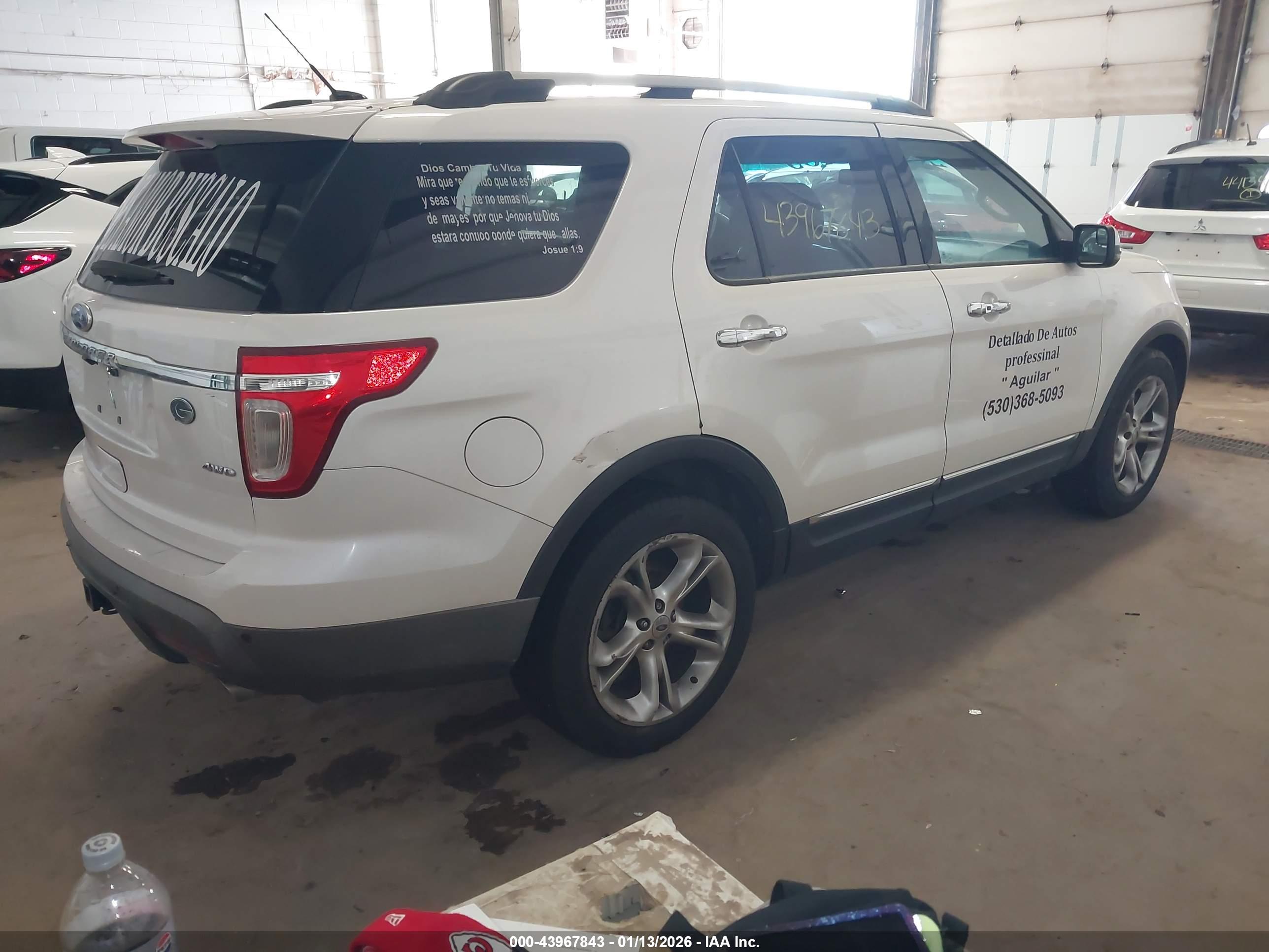 FORD EXPLORER image 4