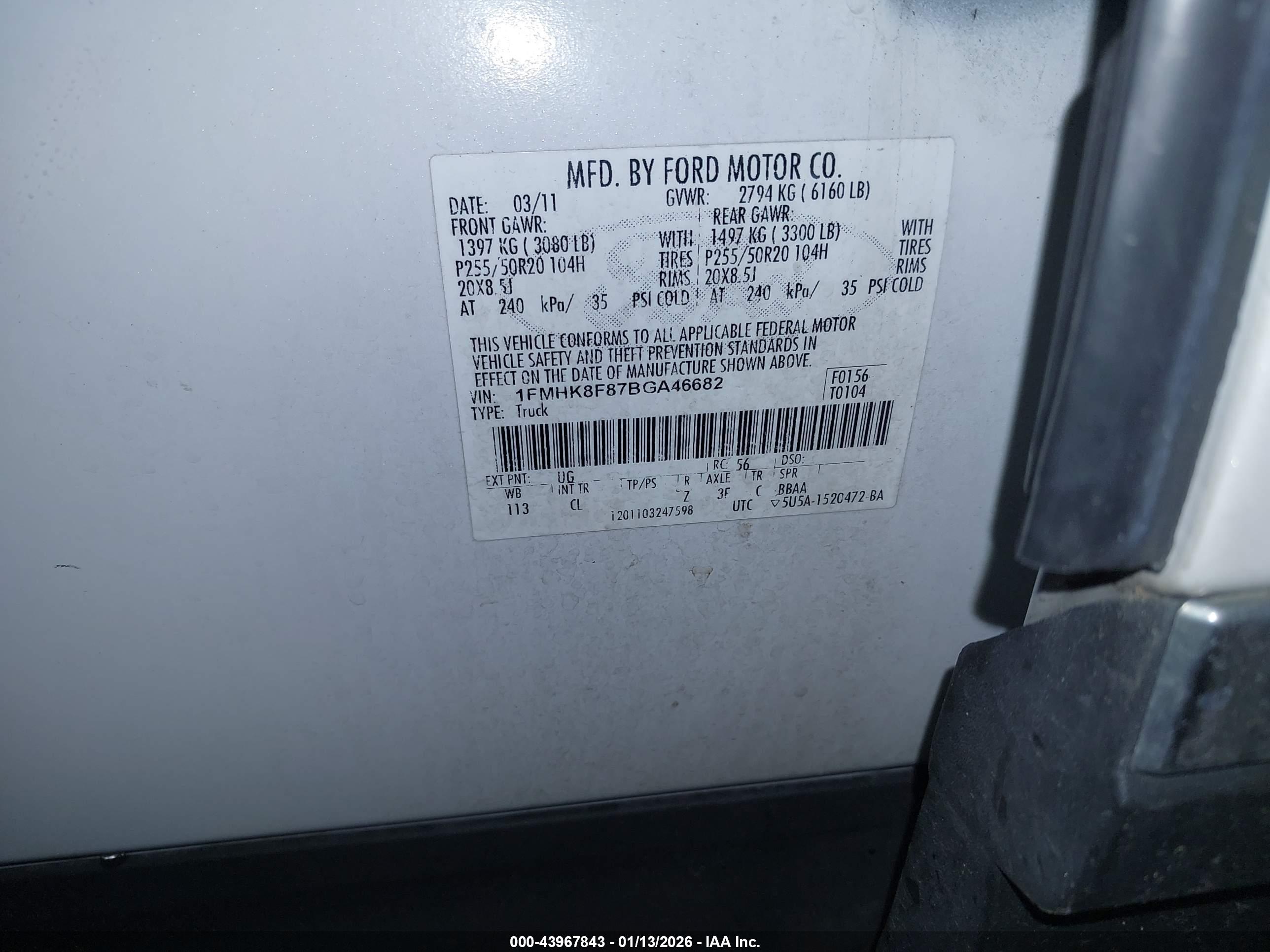 FORD EXPLORER image 9