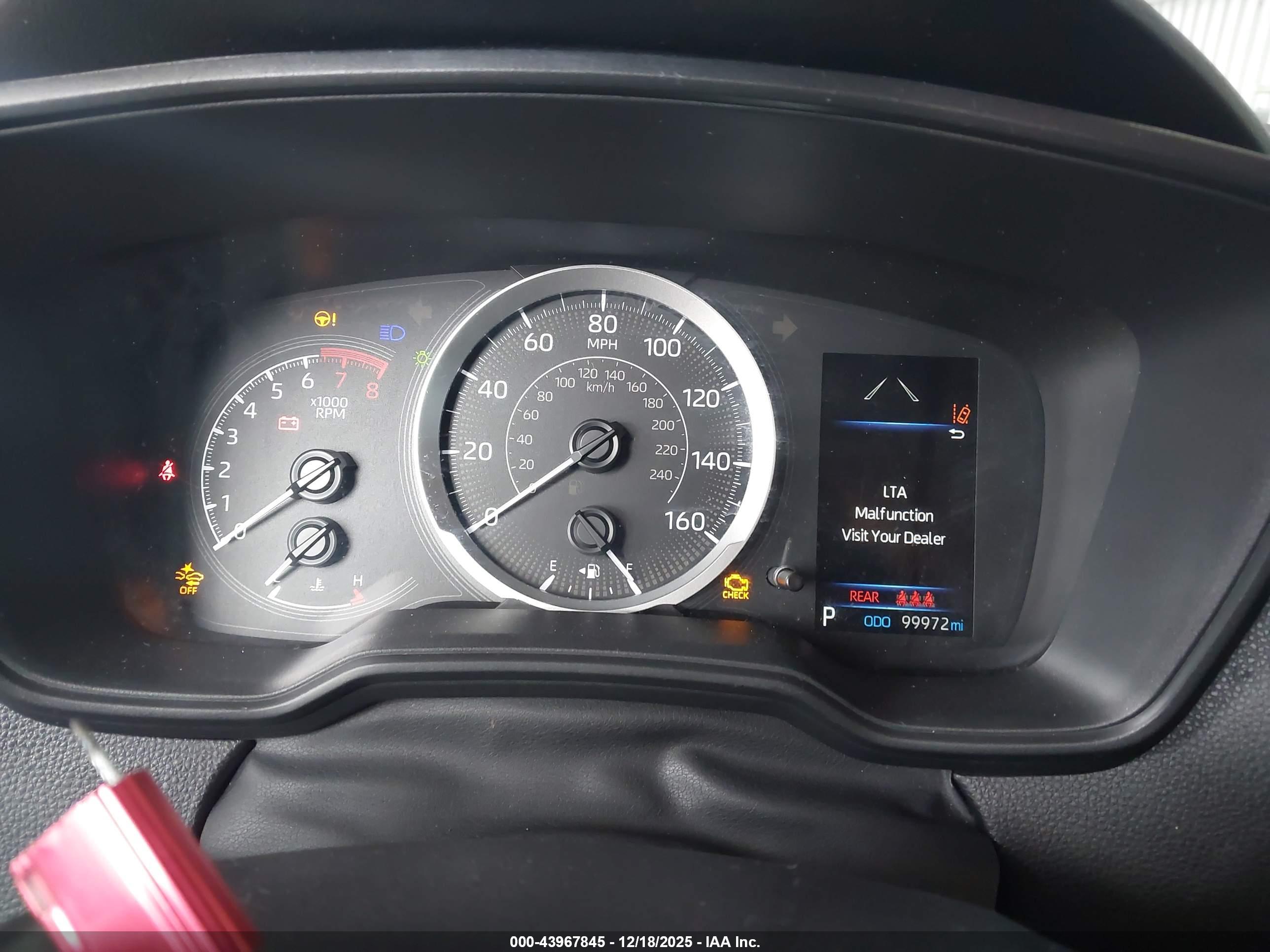 TOYOTA COROLLA image 7
