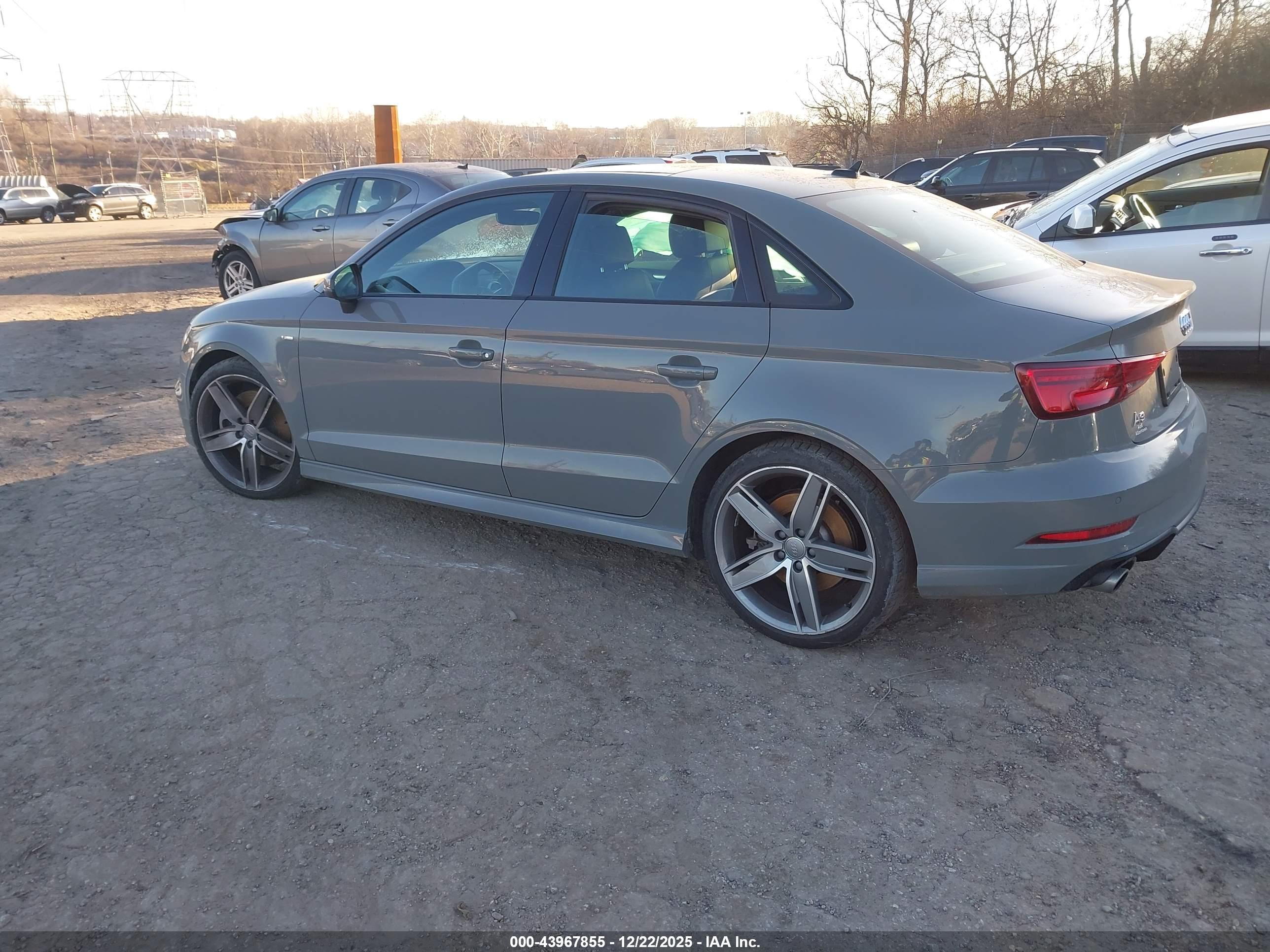 AUDI A3 image 3