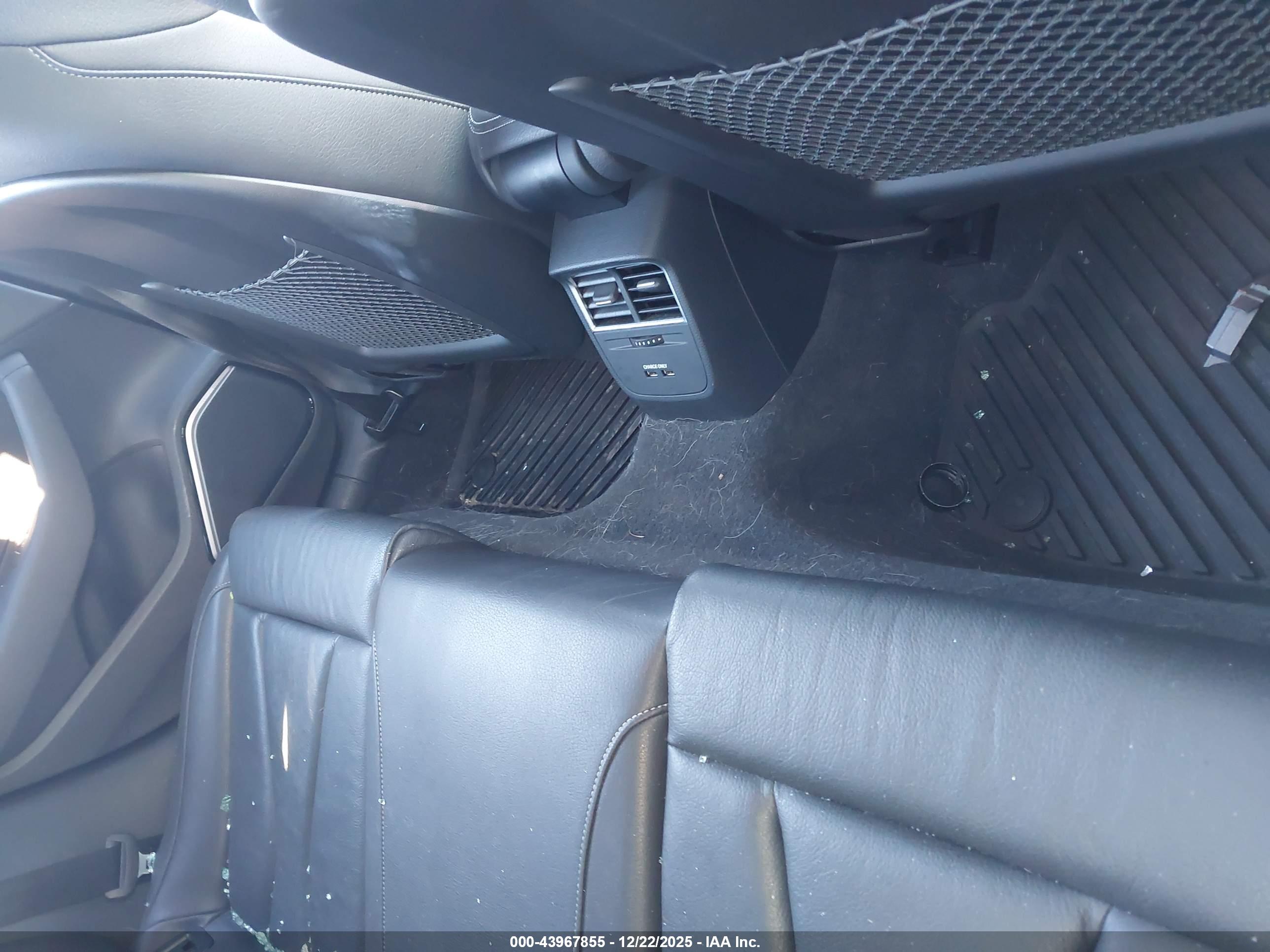 AUDI A3 image 8